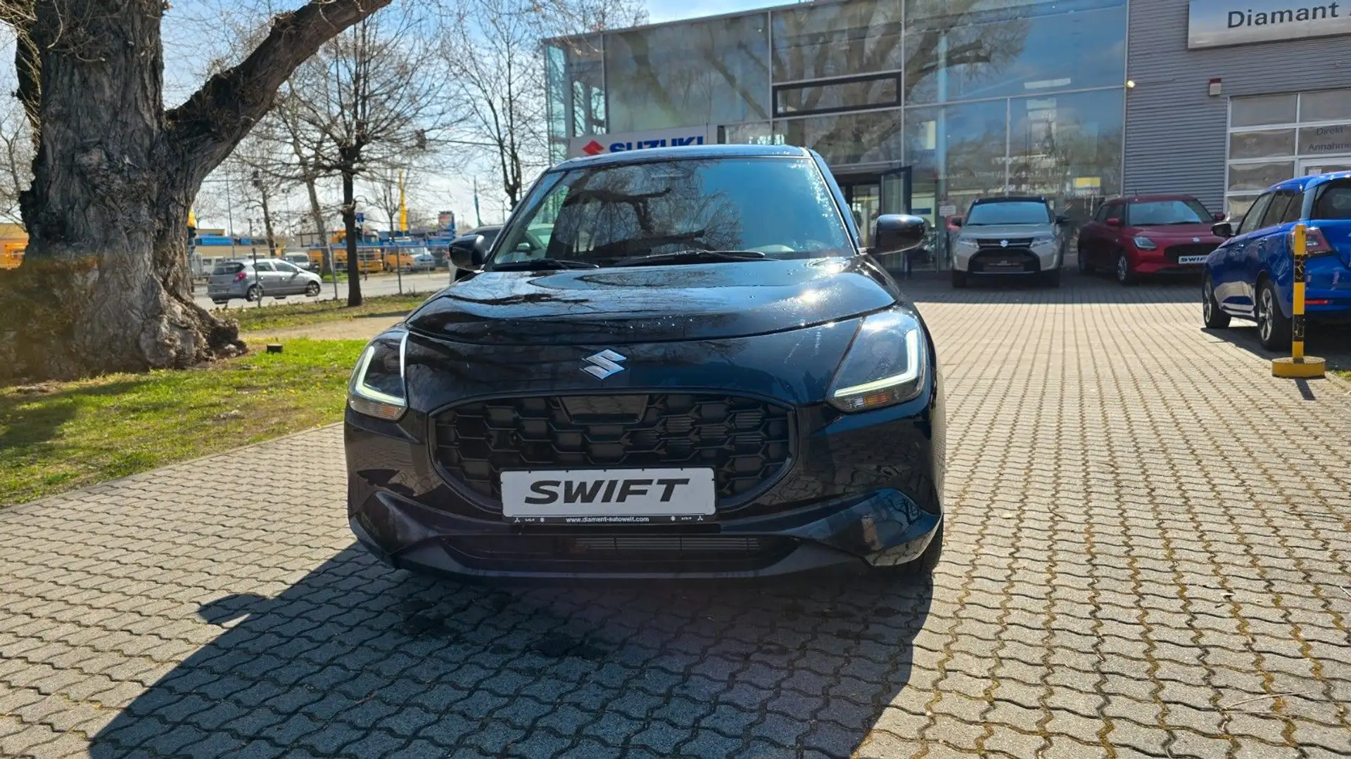 Suzuki Swift 1.2 Comfort Hybrid MT Noir - 2
