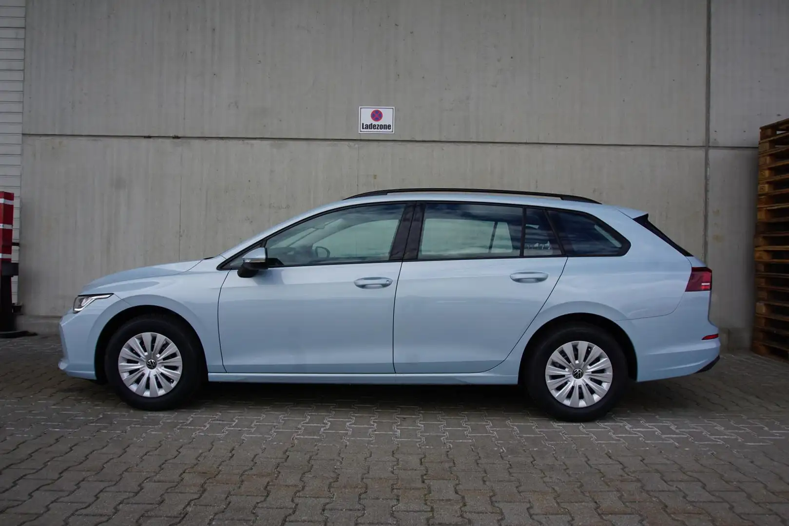 Volkswagen Golf Variant 1.5eTSI DSG AHK Navi/MirrorLi Kam Bleu - 2