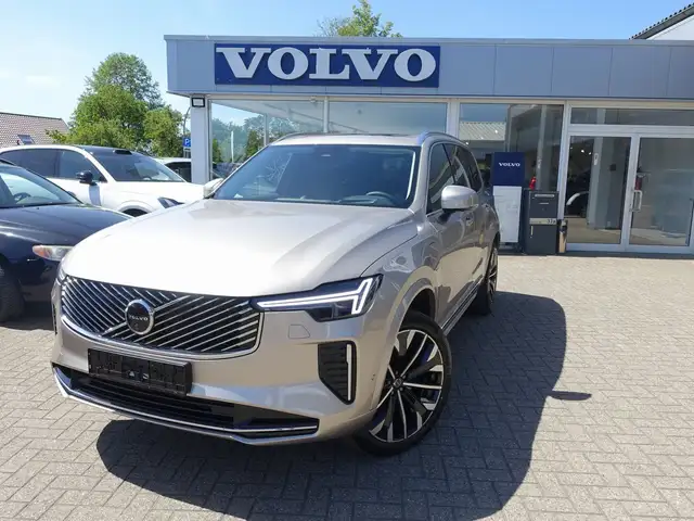 Volvo XC90 Ultra T8 AWD/B&W/Pano/Massage/AHK/360°/BLS