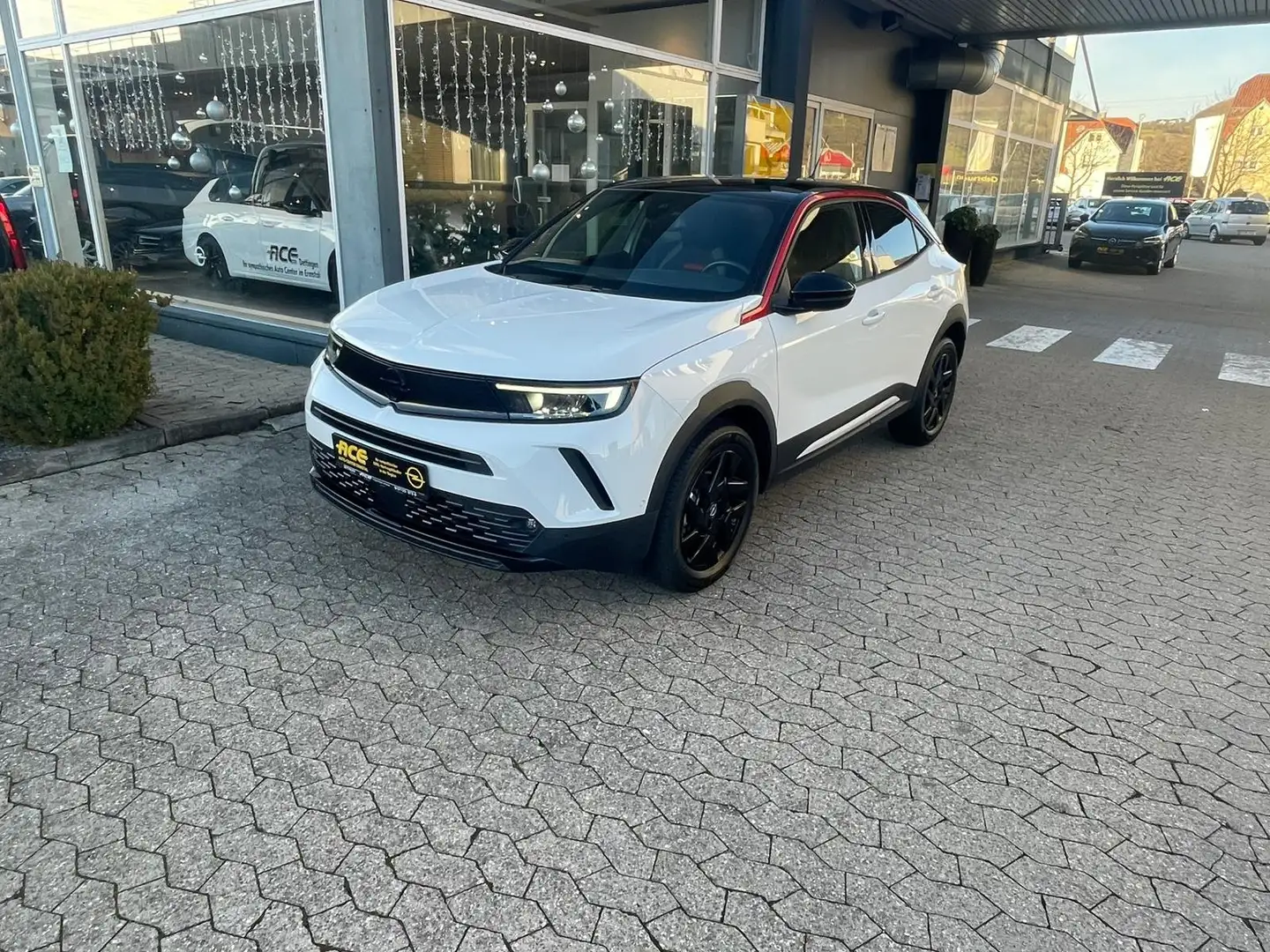 Opel Mokka GS Line 1,2 *Automatik*NAVI*SHZ*PDC*Kamera* Weiß - 1