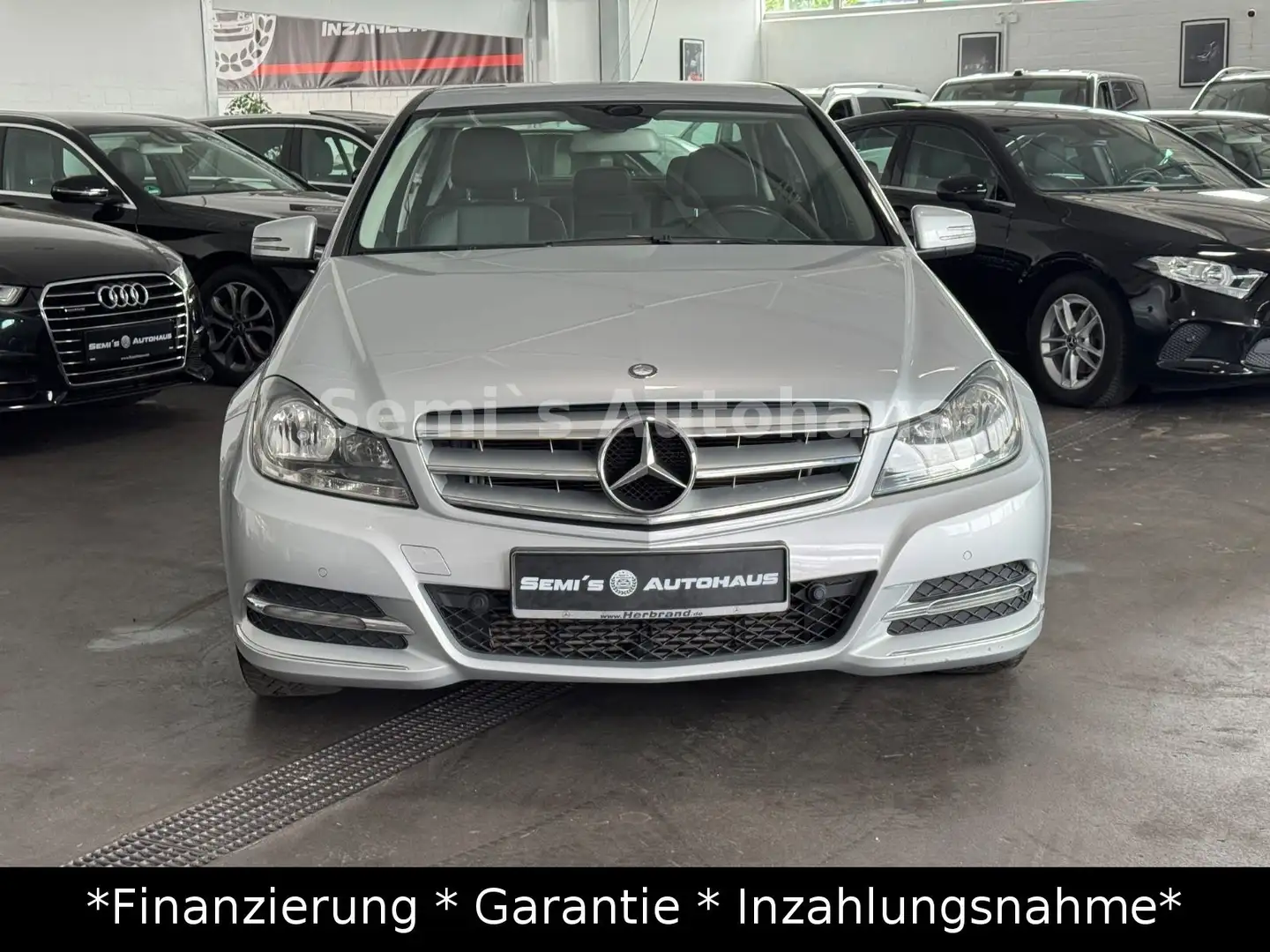Mercedes-Benz C 180 CGI BlueEfficiency*Avantgarde*Automatik* Silber - 2
