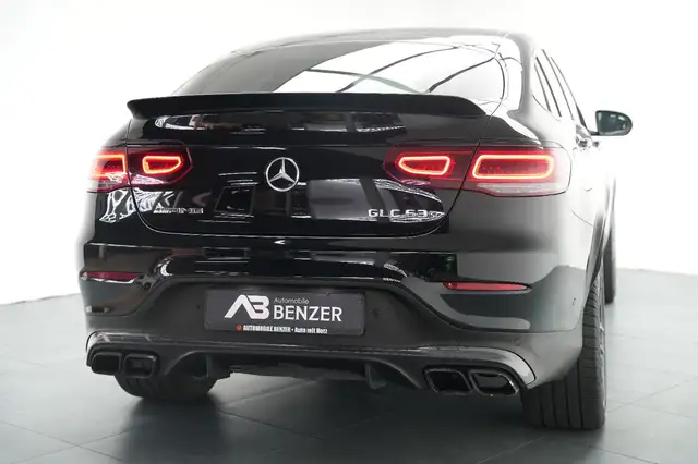 Mercedes-Benz GLC view 13