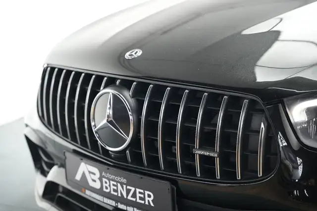 Mercedes-Benz GLC view 8