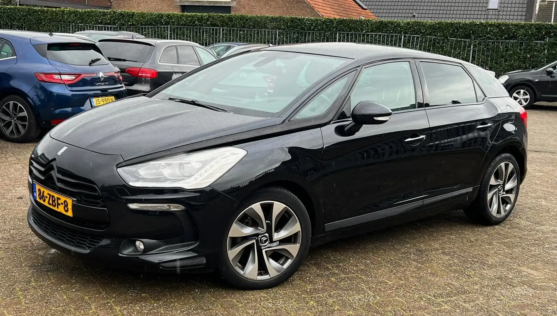 Citroen DS5 ONLY EXPORT! 1.6THP Automaat So Chic Navi/Head-up/ Fekete - 2