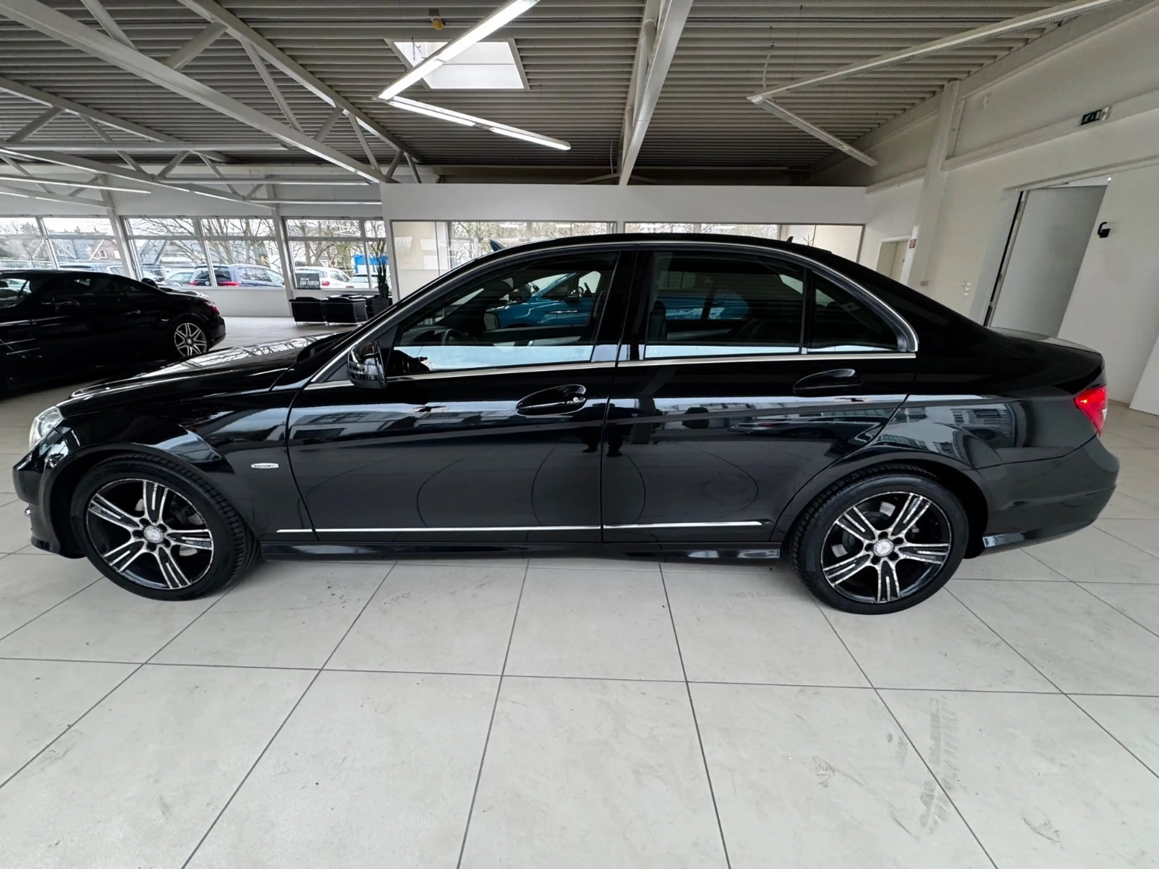 Mercedes-Benz C 220 Limo Edition C AMG Aut. — photo 8