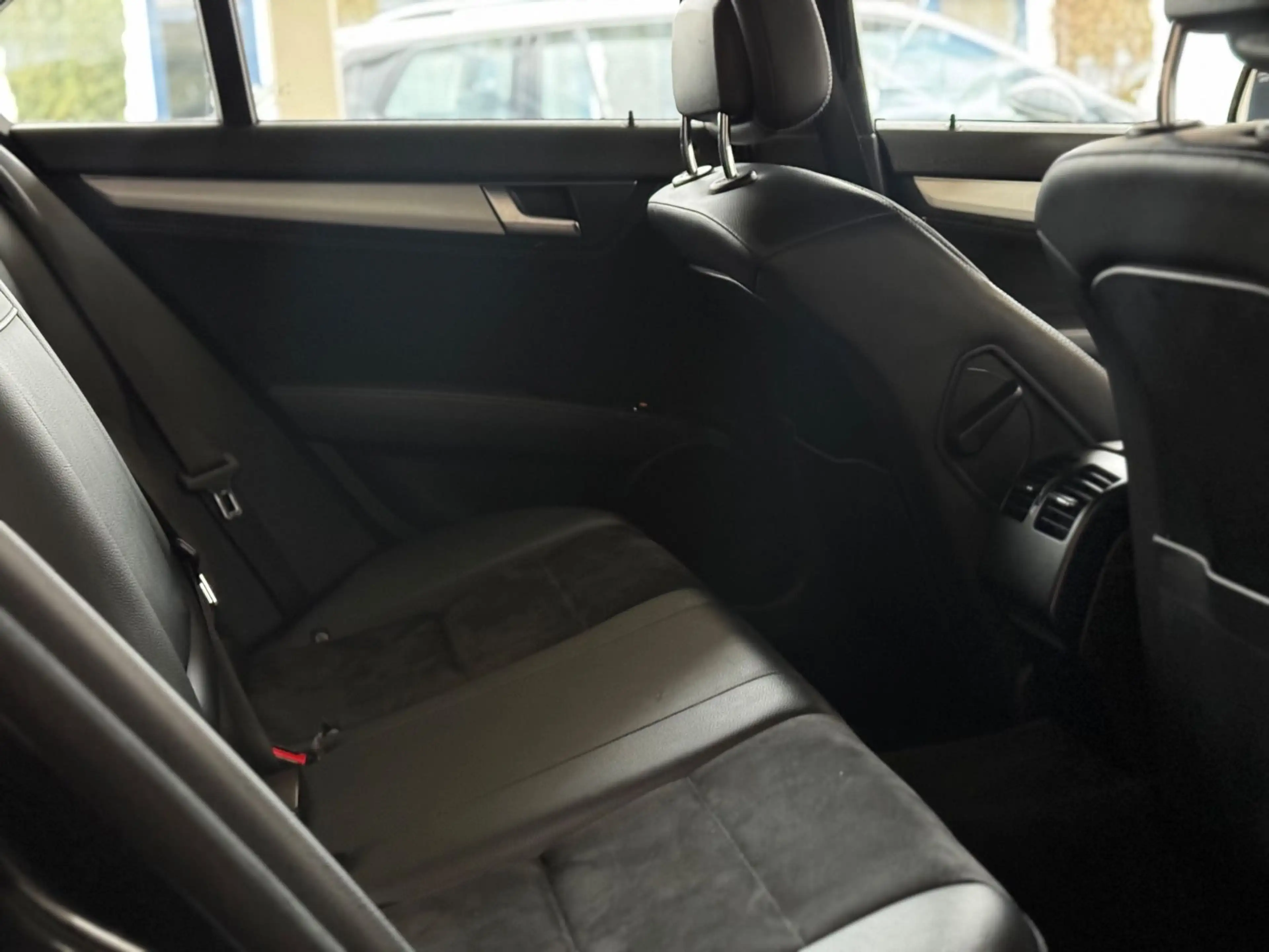 Mercedes-Benz C 220 Limo Edition C AMG Aut. — photo 11