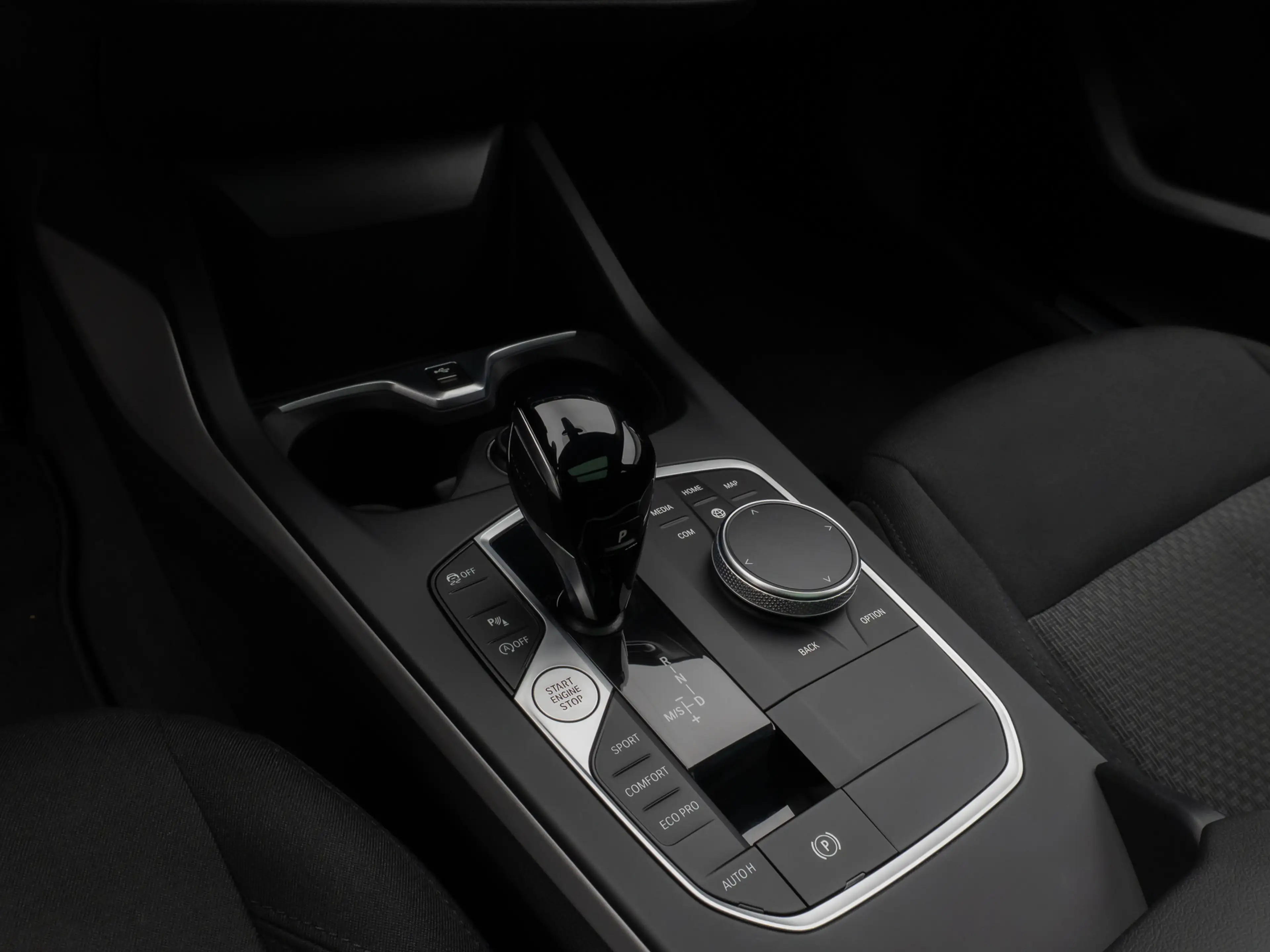 BMW 120 Panorama Kamera HUD HiFi DAB LED 17Zoll — photo 22