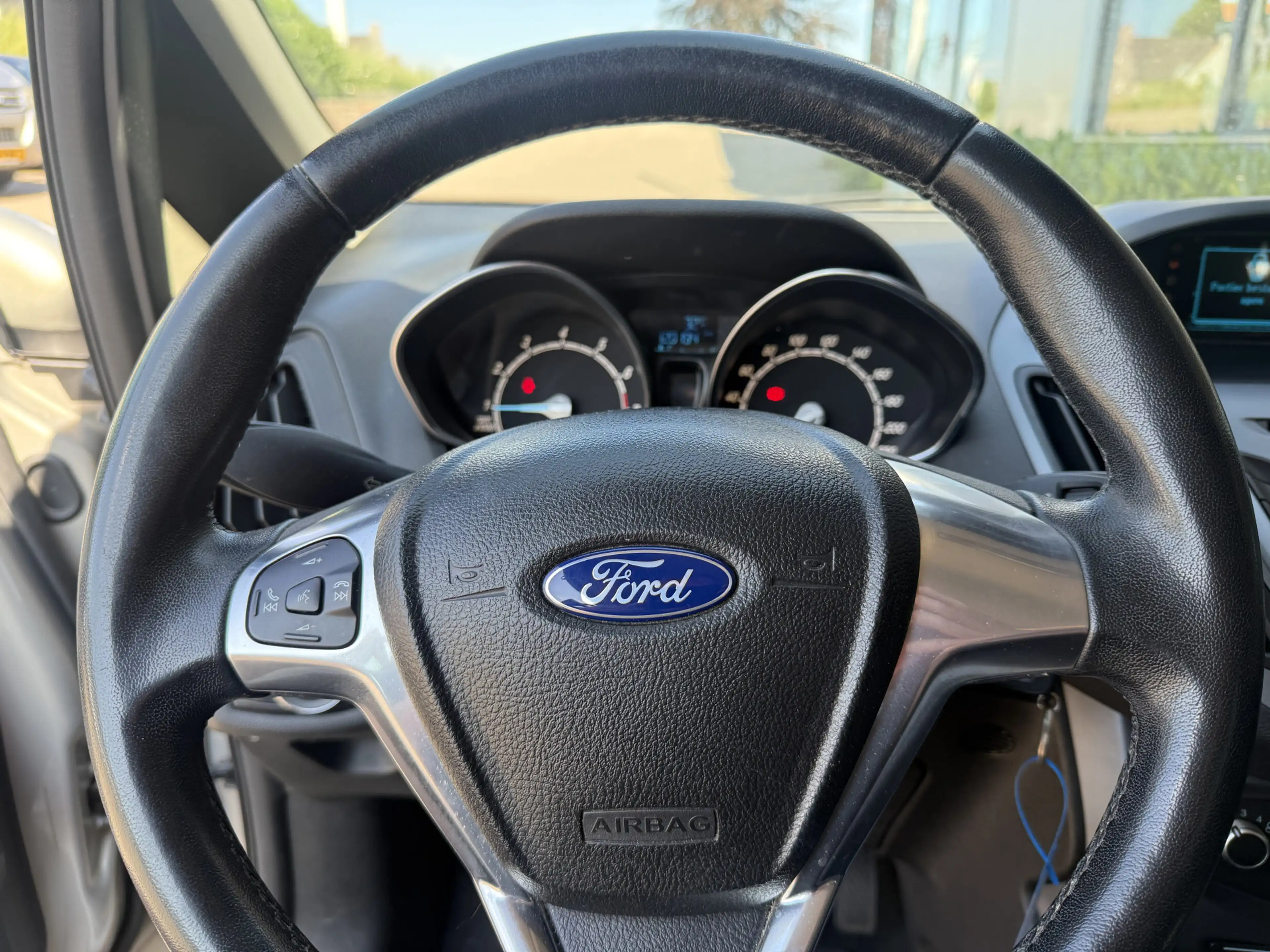 Ford B-Max 1.0 EcoBoost Style — photo 14