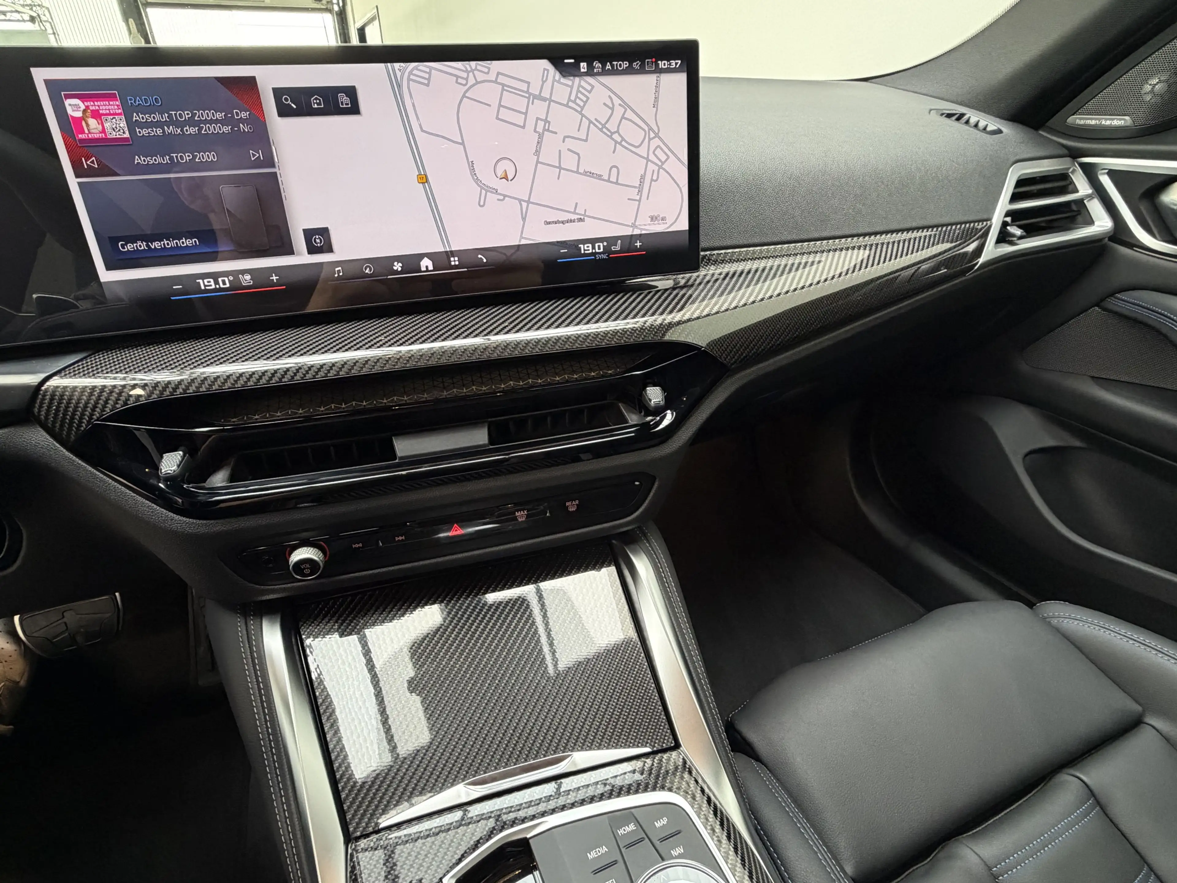 BMW 440 xDrive Pro AHK Glasdach Carbon ACC 360 H K — photo 9