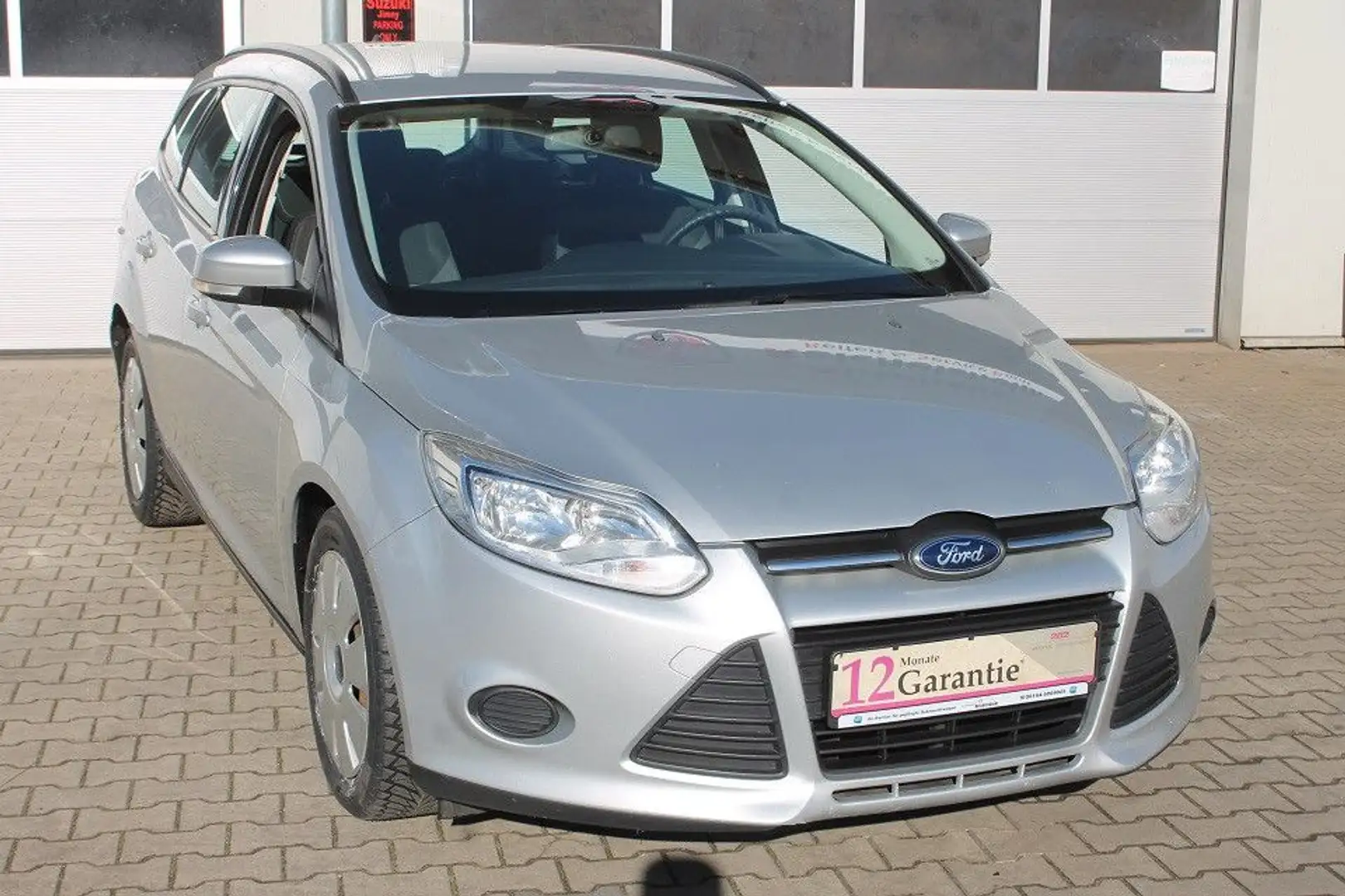 Ford Focus TÜV/AU+Reifen&Insp. neu,gepflegt,Finanz. Argent - 2