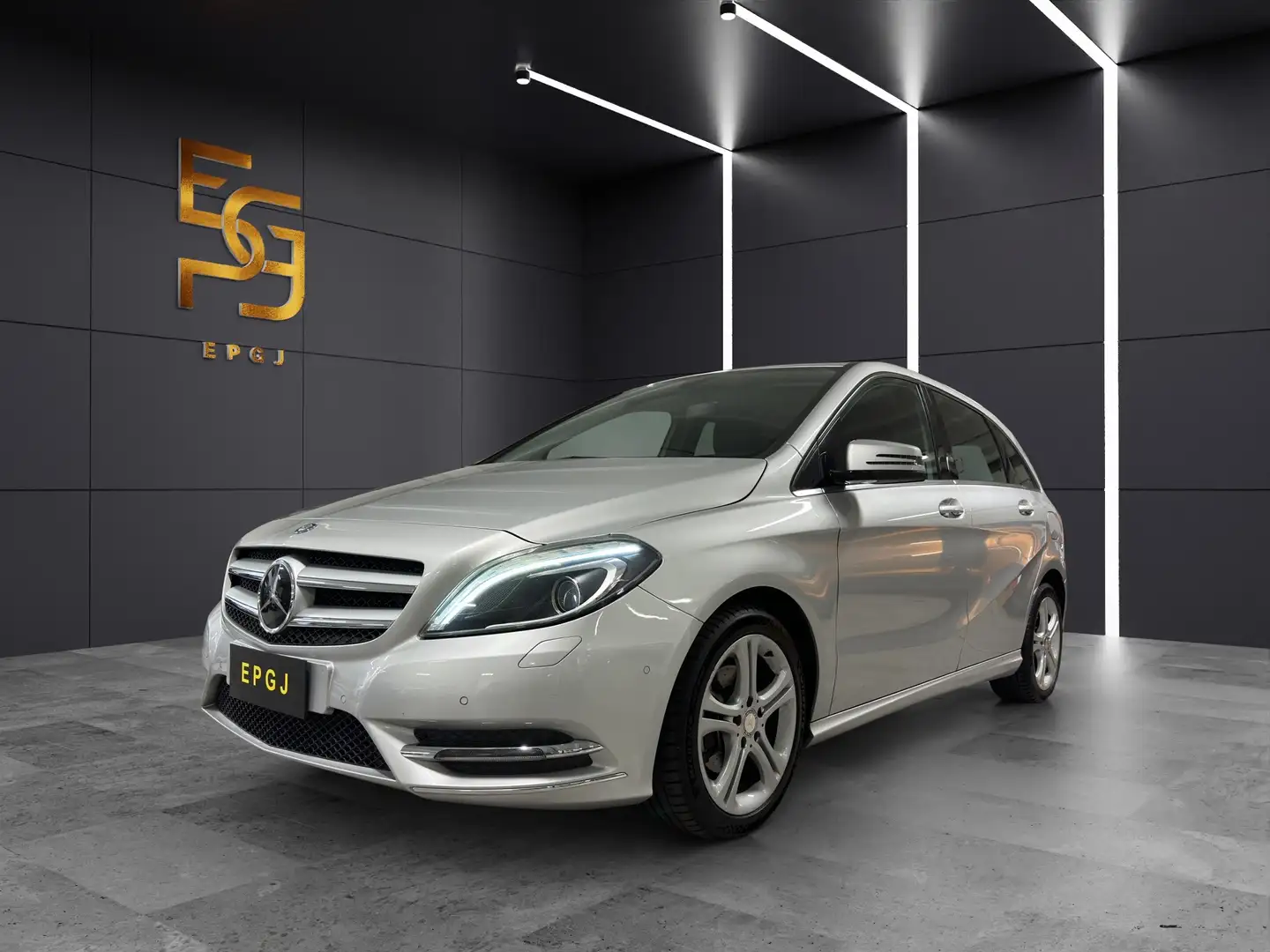 Mercedes-Benz B 180 cdi Premium auto - 1