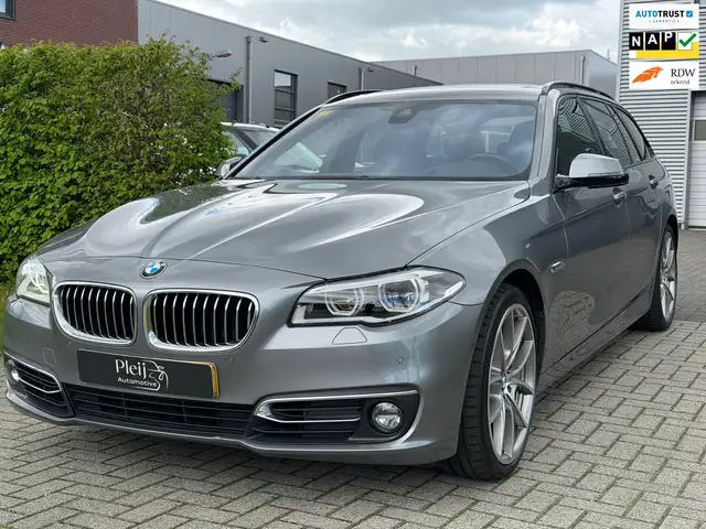 BMW 535 5-serie Touring 535xd Luxury Edition|HUD|Pano|Mass