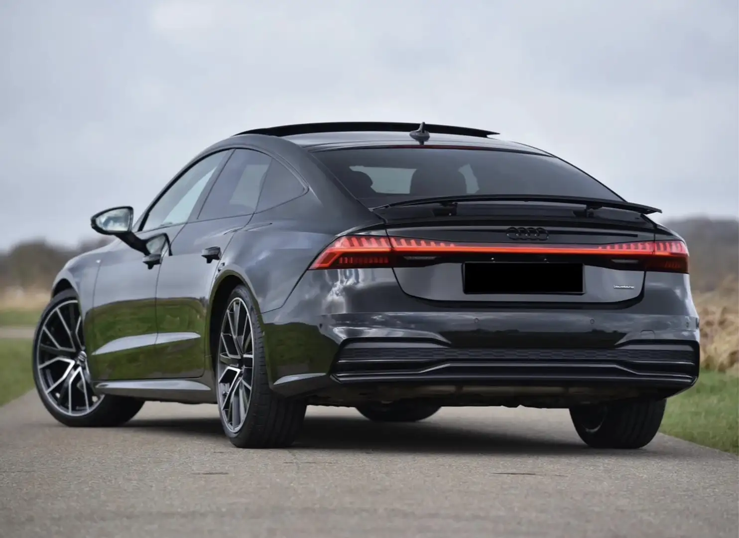 Audi A7 TFSI 55 quattro *STHZ* *360* *KEYLESS* *PANO* *AMB Grau - 2