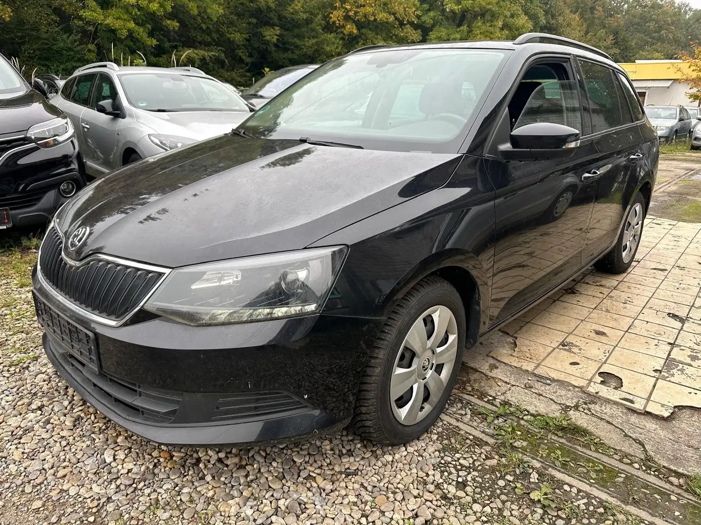 Skoda Fabia Ambition Turbo defekt Zwart - 1