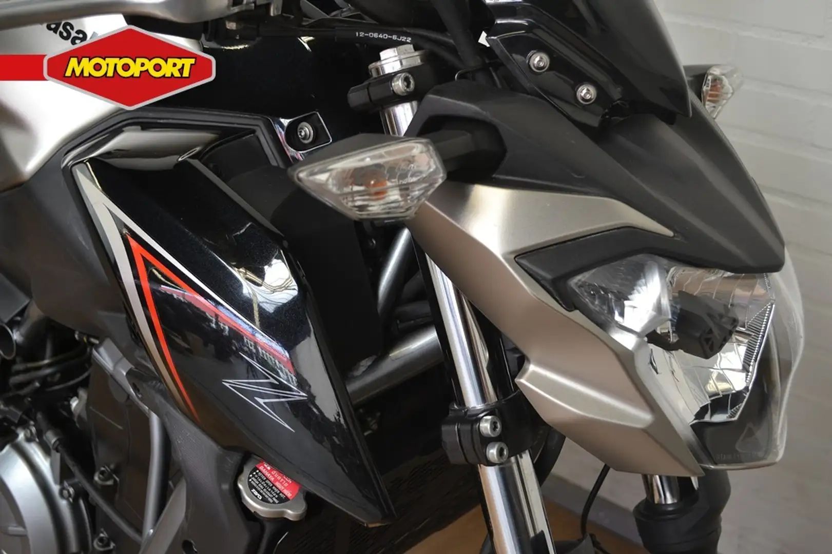 Kawasaki Z 650 ABS Bruin - 2