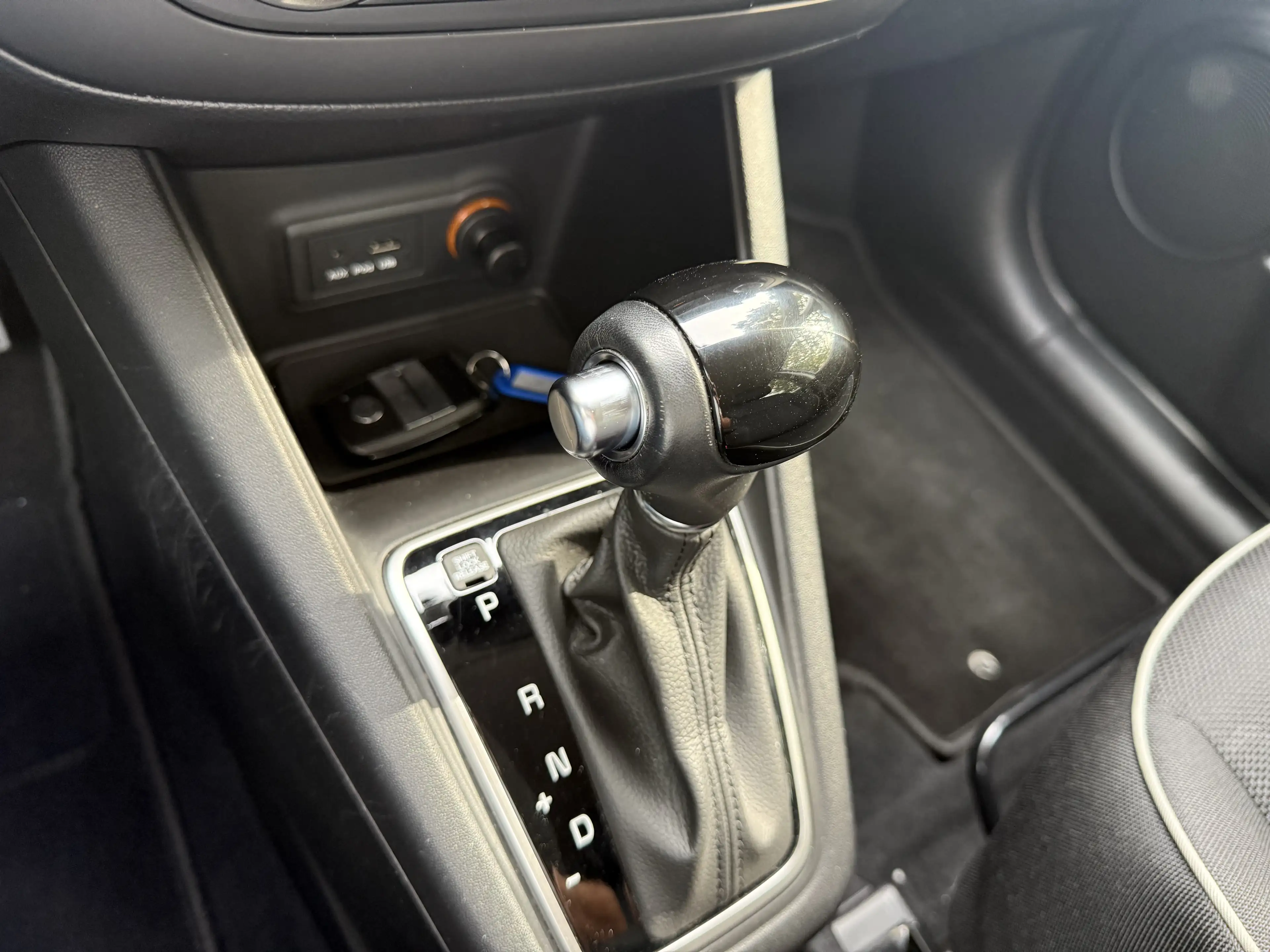 Kia Venga Dream Team/Ahk/Tüv Neu/Top Ausstattung — photo 18