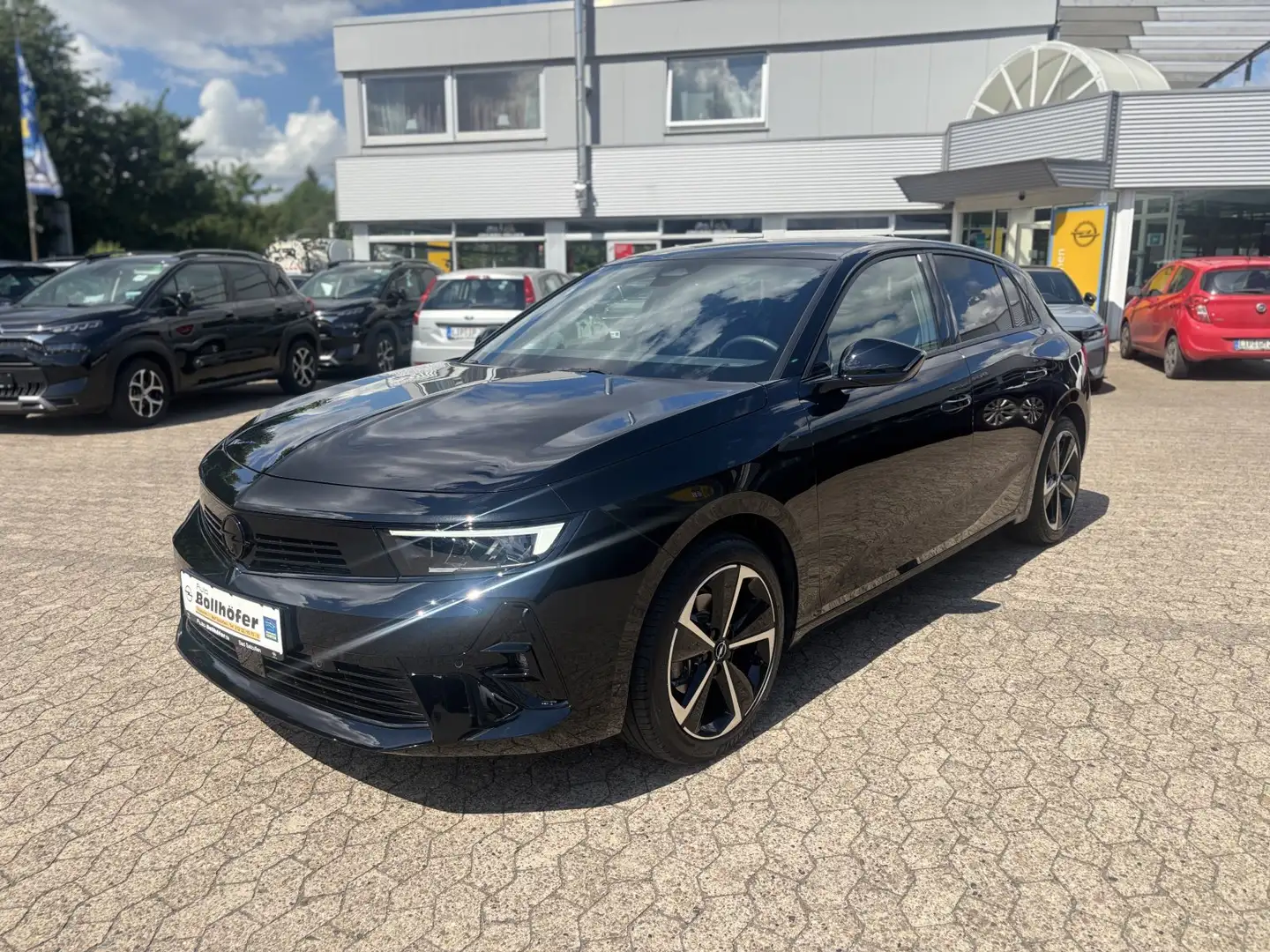 Opel Astra GS Keyless/SHZ+LHZ/PDC v+h+360Cam/Mirror-Link Schwarz - 1