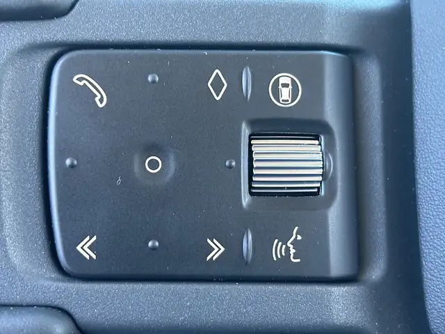 Land Rover Defender 110 D200 AWD X-Dynamic SE Momentum Edition Aut. Ansicht 24