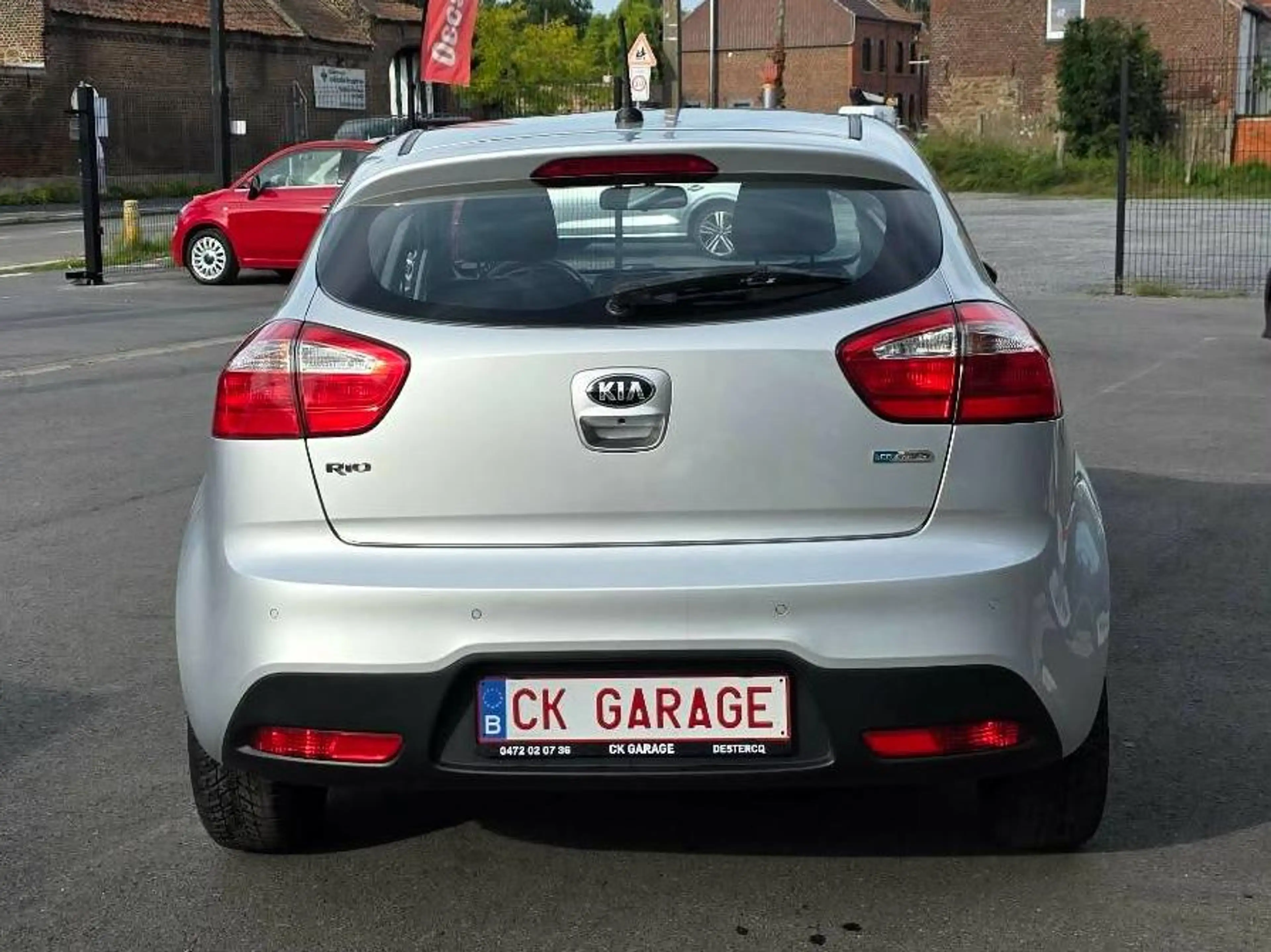 Kia Rio Rio 1.4i Sense 93000km camera gps — photo 7