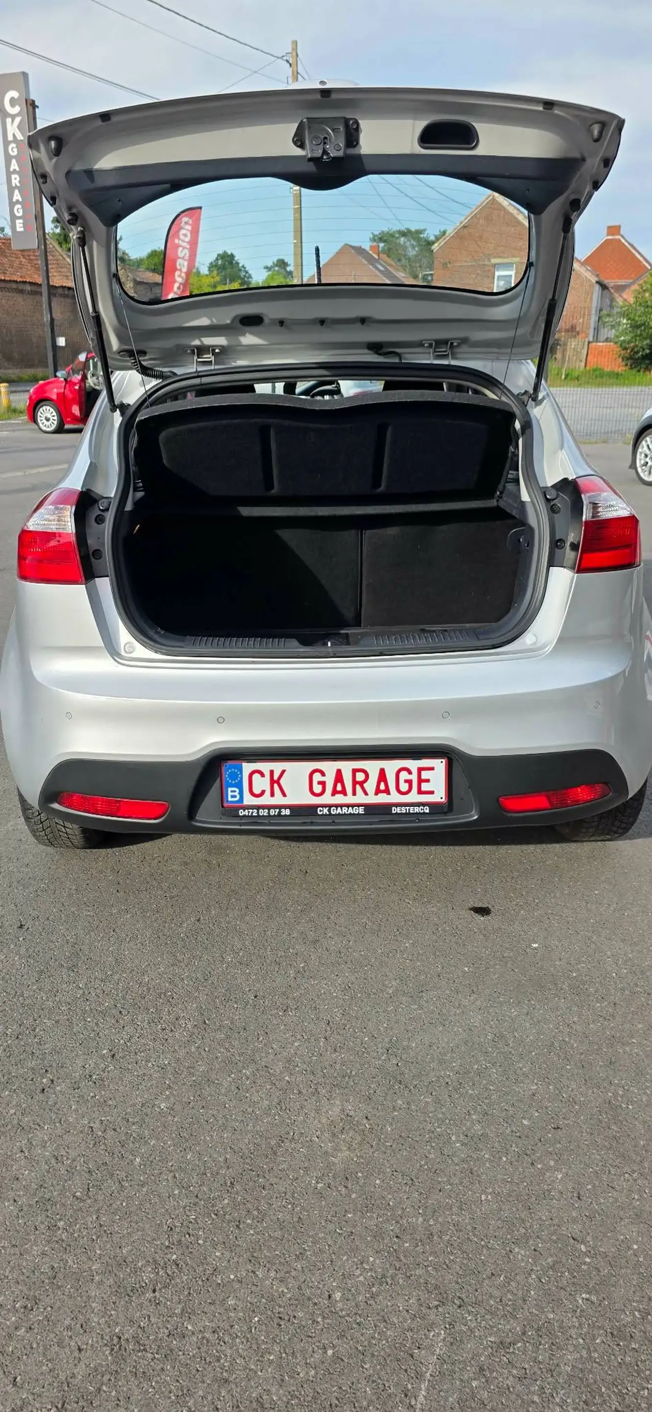 Kia Rio Rio 1.4i Sense 93000km camera gps — photo 8