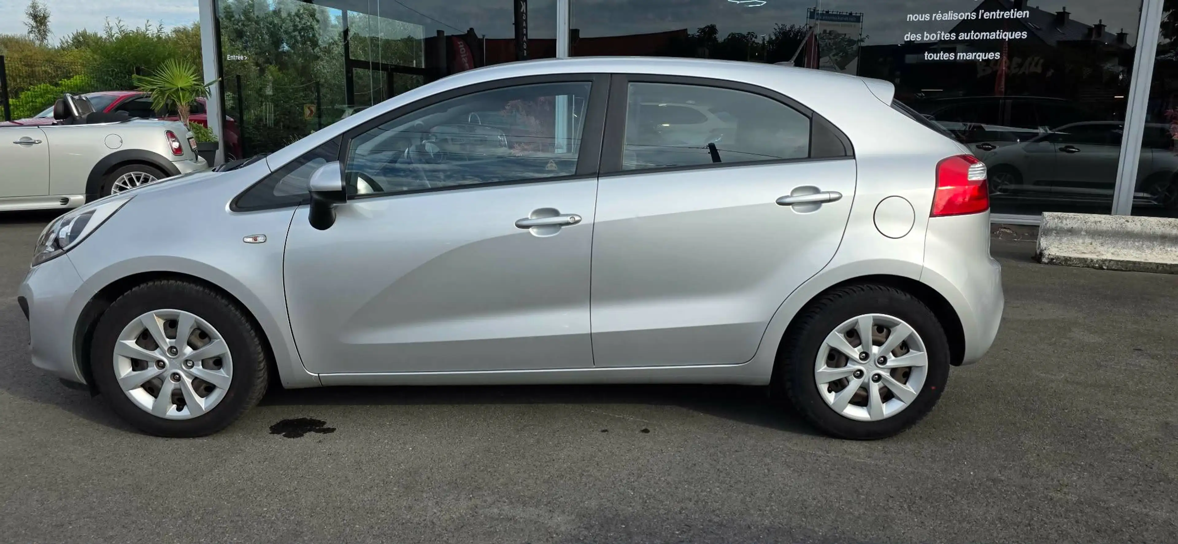 Kia Rio Rio 1.4i Sense 93000km camera gps — photo 4