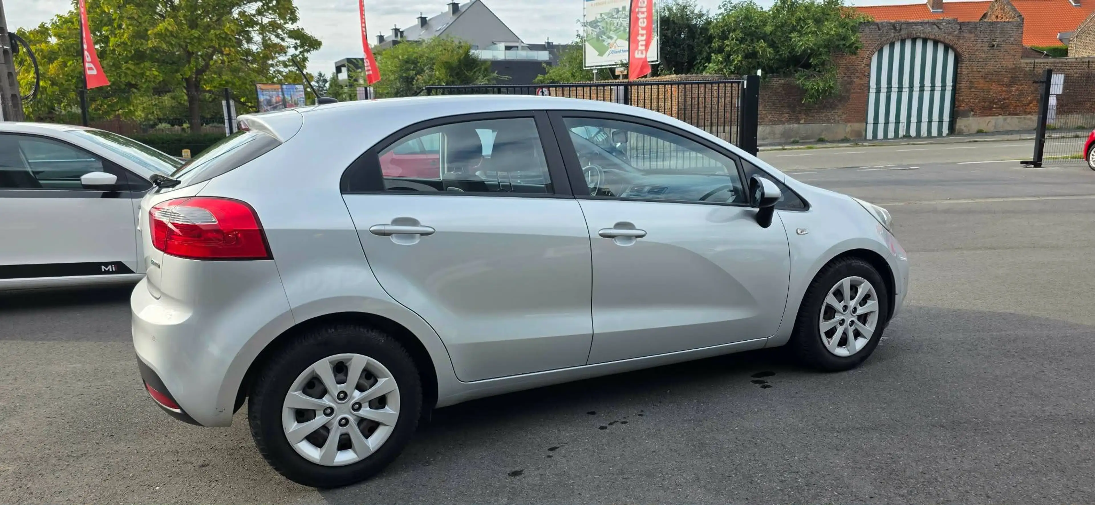Kia Rio Rio 1.4i Sense 93000km camera gps — photo 6