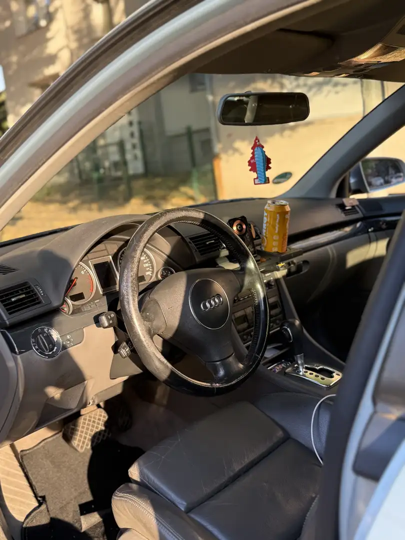 Audi A4 2.0 FSI - 2