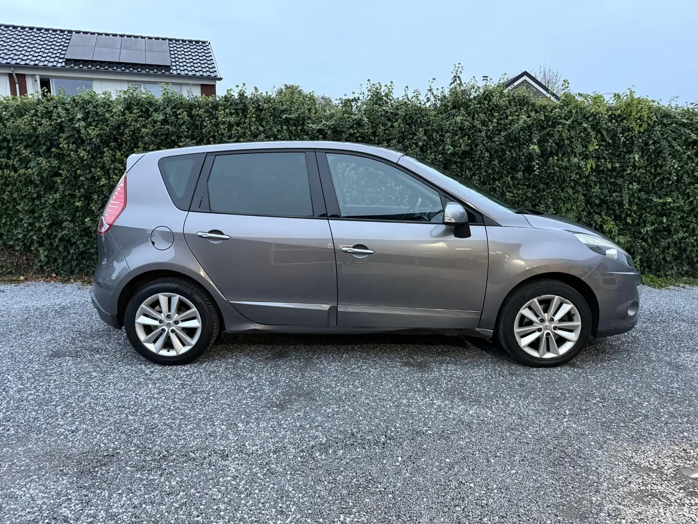 Renault Scenic 1.4 TCE Celsium | Navi | Autom. Airco | Cruise Con Grijs - 2