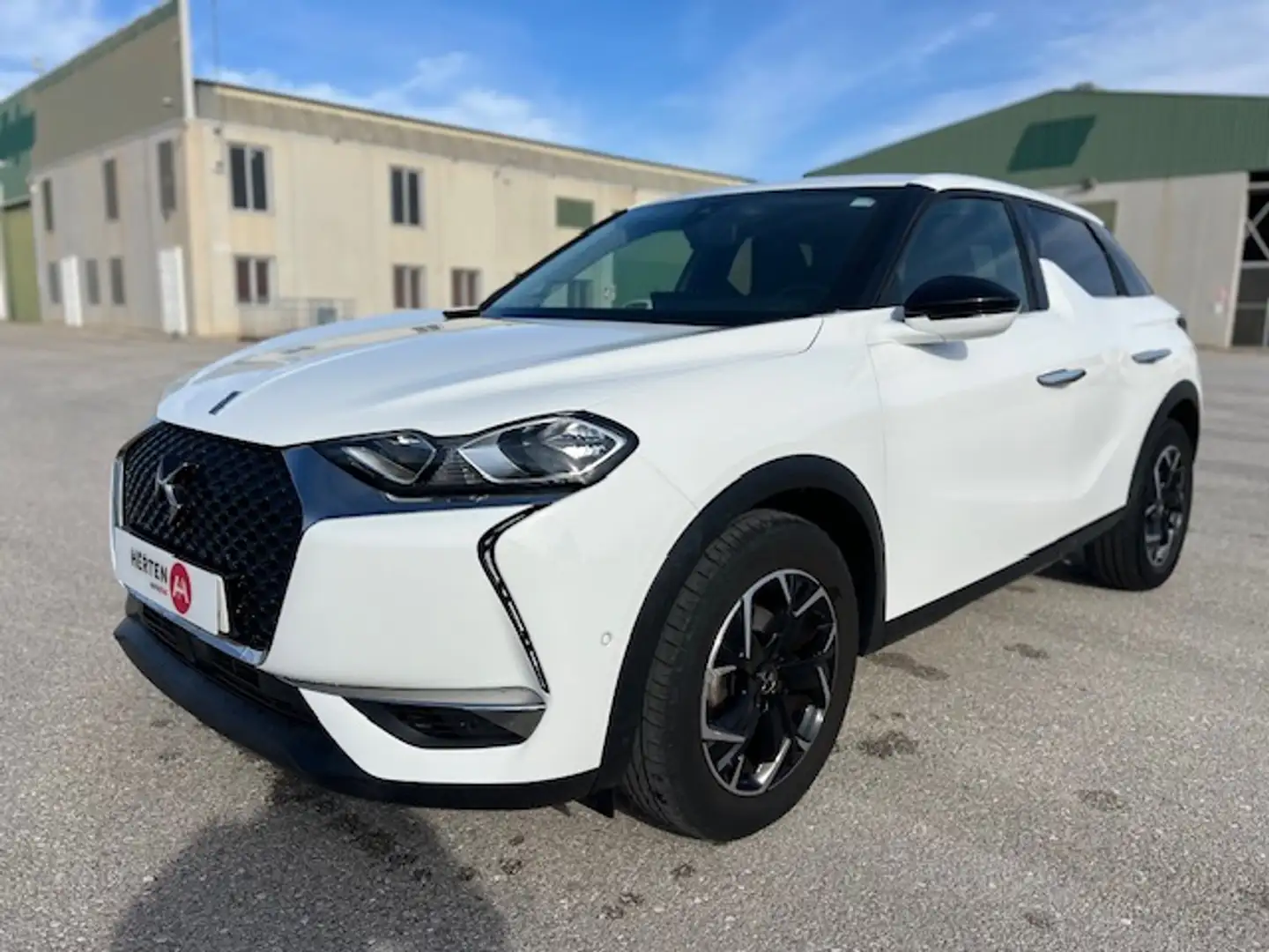 DS Automobiles DS 3 Crossback Puretech So Chic 100 Blanco - 2