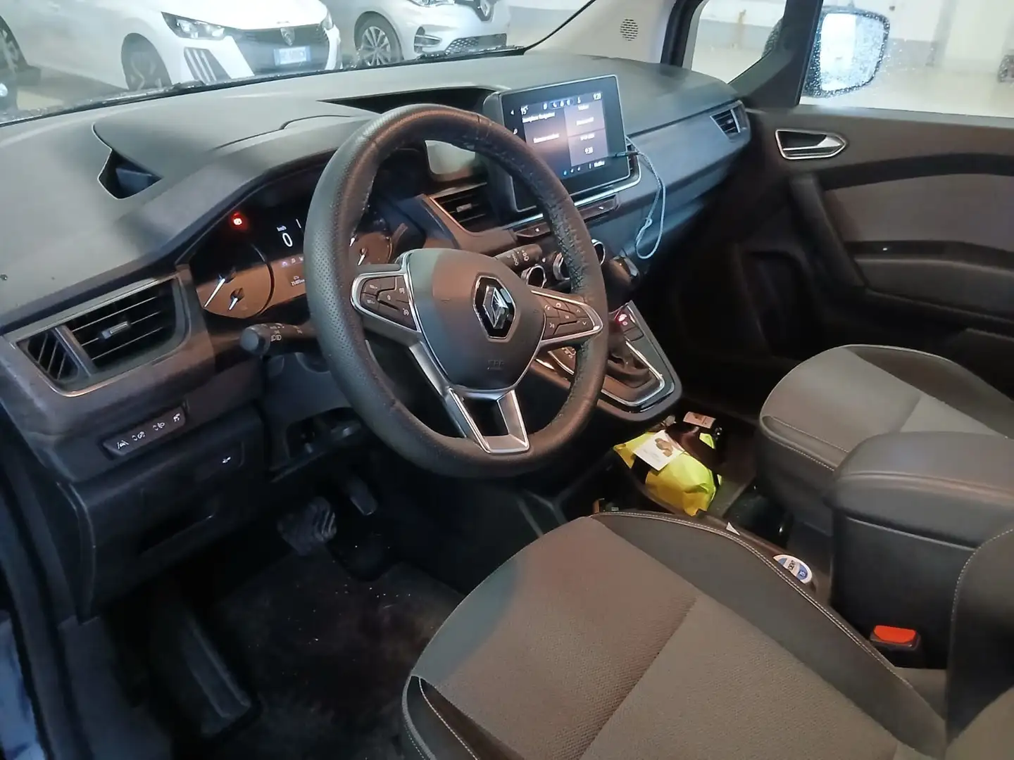 Renault Kangoo E-TECH Techno - 2