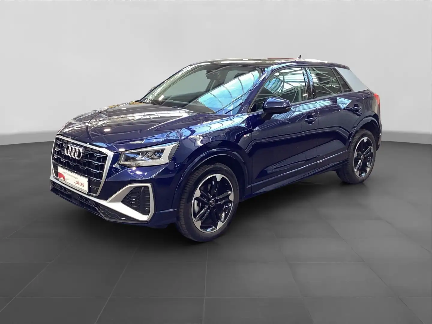Audi Q2 35 TFSI S LINE LM18 PANO LEDER PDC Blau - 2