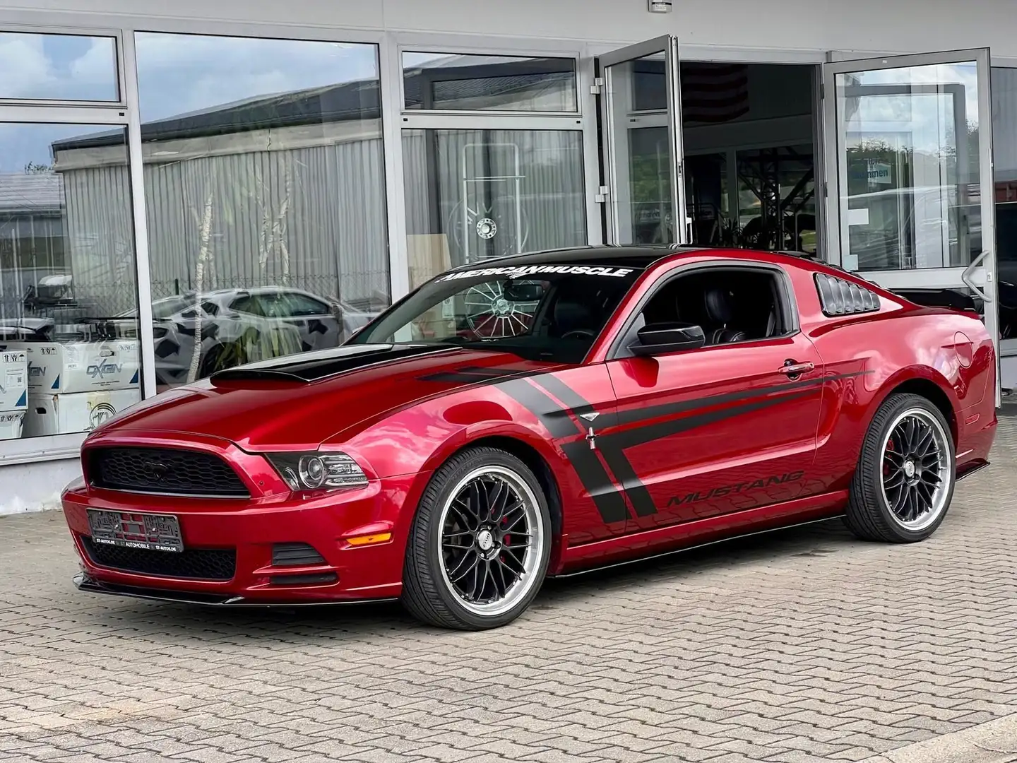 Ford Mustang 3,7 Coupe Shelby Style Aut. Xenon Rouge - 1