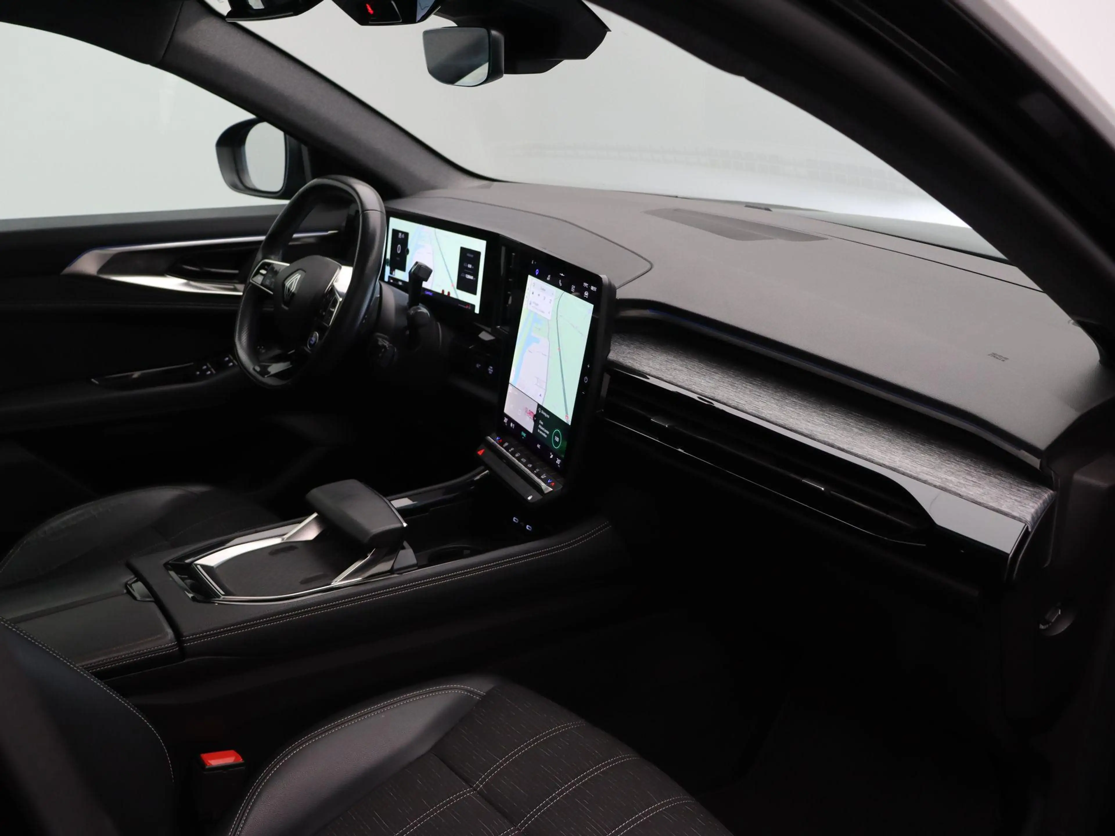 Renault Austral 160pk mild hybrid Techno | Panorama dak | Climate — photo 15
