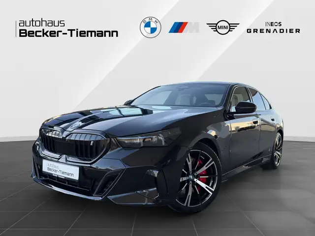 BMW i5 eDrive40 M Sport Pro/IconicGlow/Driving+/Parking+/