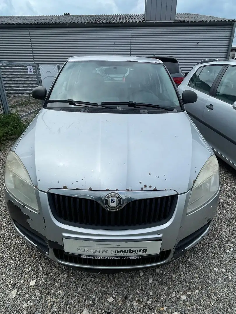 Skoda Fabia FABIA COMBI CLASSIC Plateado - 2