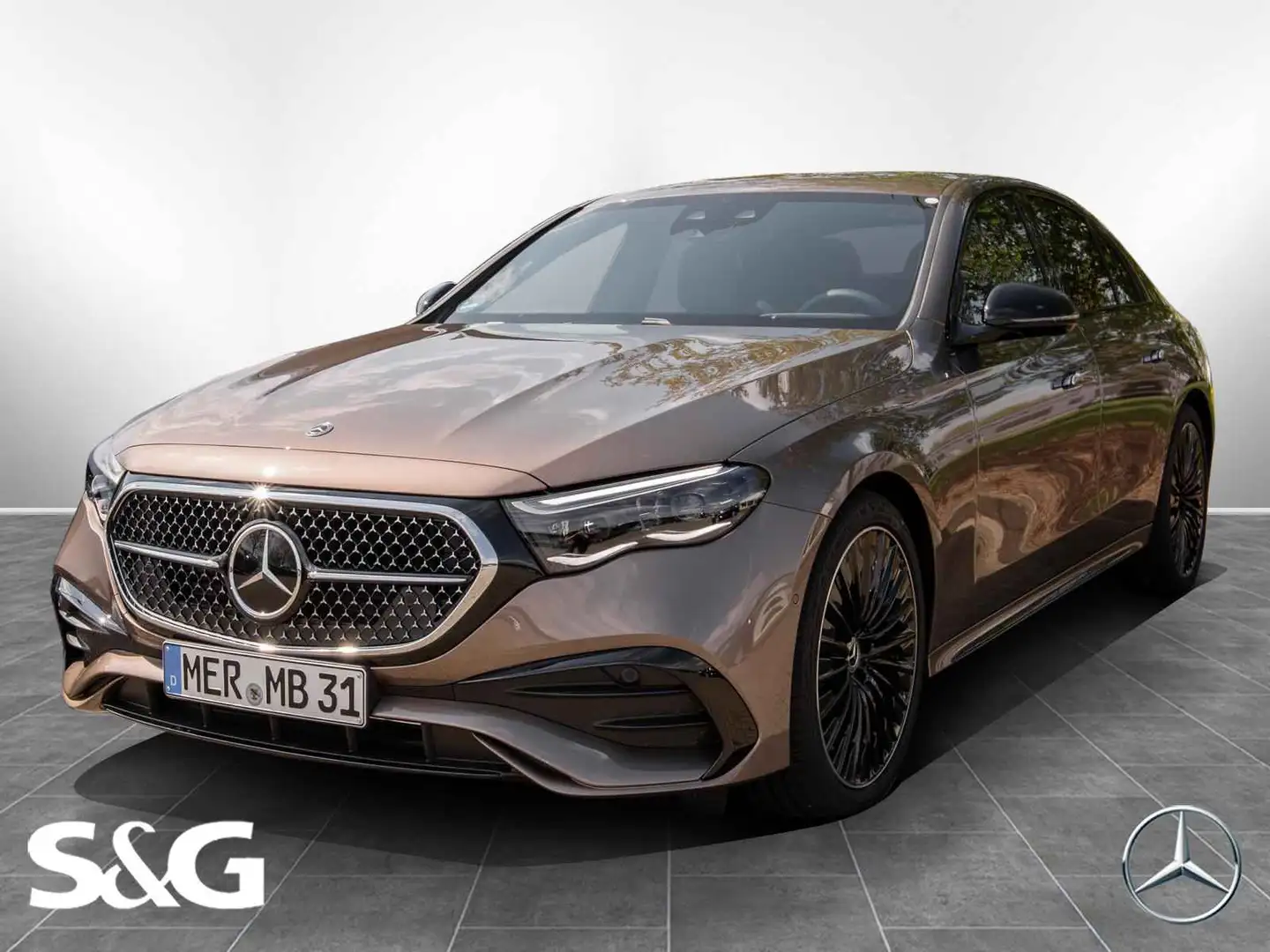 Mercedes-Benz E 220 d AMG Lim. 360°+DIG-LED+Distro+Night+LM20" Braun - 1