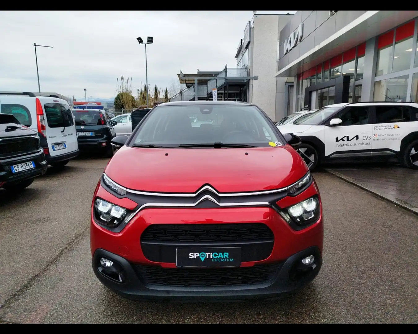 Citroen C3 1.2 PureTech Shine Rojo - 2