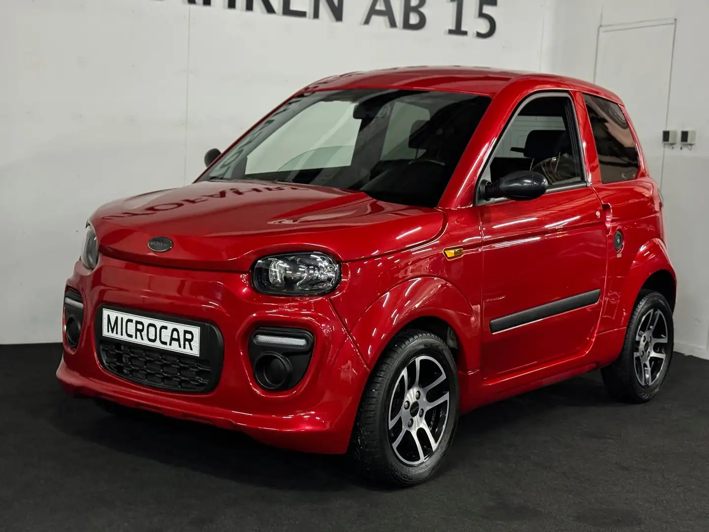 Microcar M.Go 2020 8PS Motor Multimedia Mit Lieferung Rot - 2