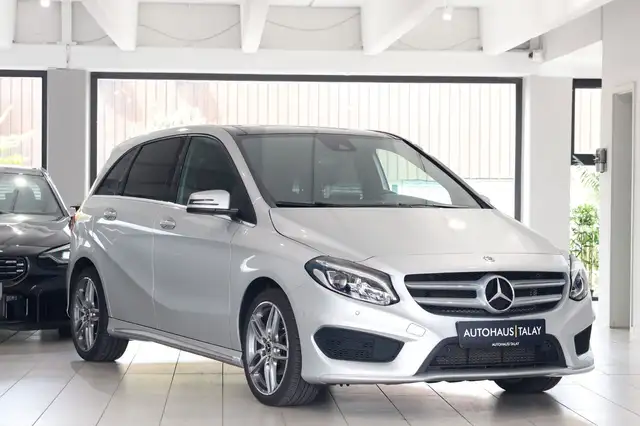 Mercedes-Benz B-Class view 2