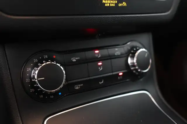 Mercedes-Benz B-Class view 20