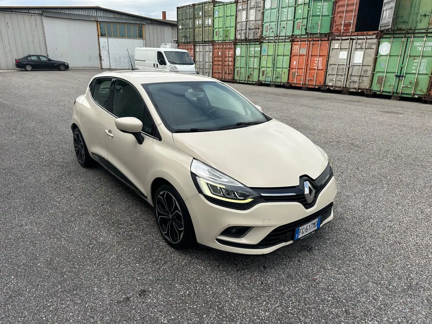 Renault Clio Clio dCi 8V 90CV Start&Stop 5 porte Energy Intens Bianco - 1