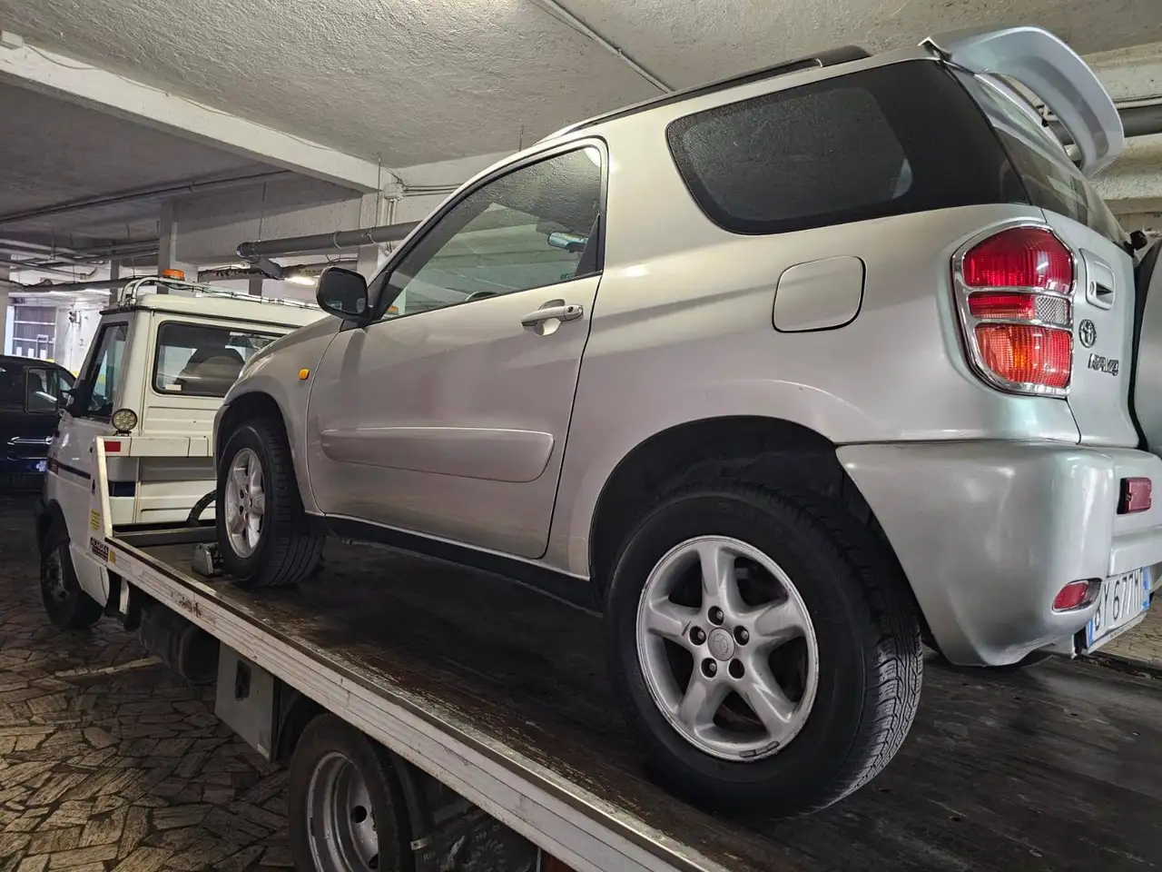 Toyota RAV4 2.0 150 CV *GUARNIZIONE DELLA TESTATA DA RIFARE**VA IN MOTO*, foto 6