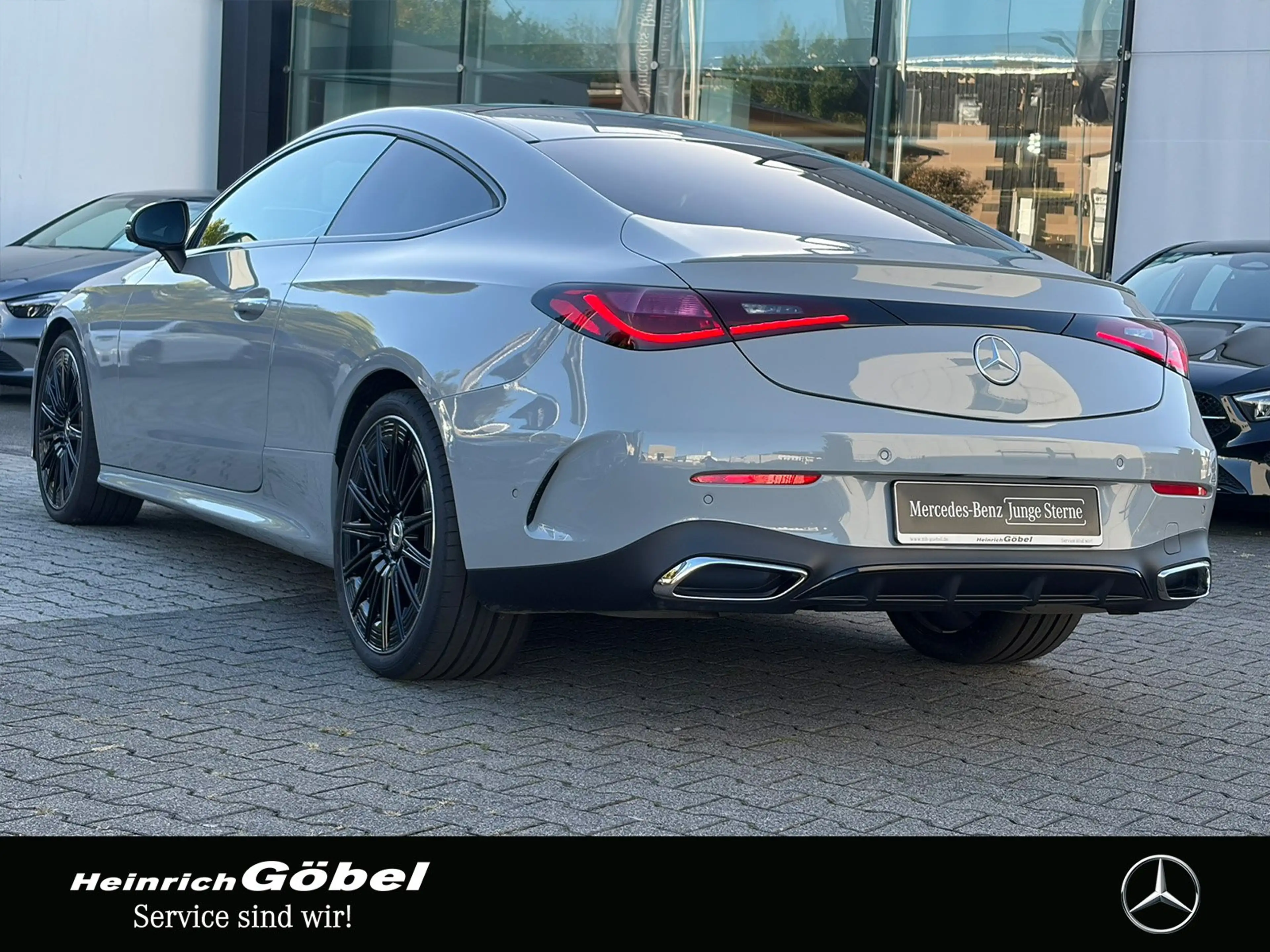 Mercedes-Benz CLE 300 4M AMG*STANDHEIZ*NAPPALEDER*AHK*SITZKLIM — photo 4
