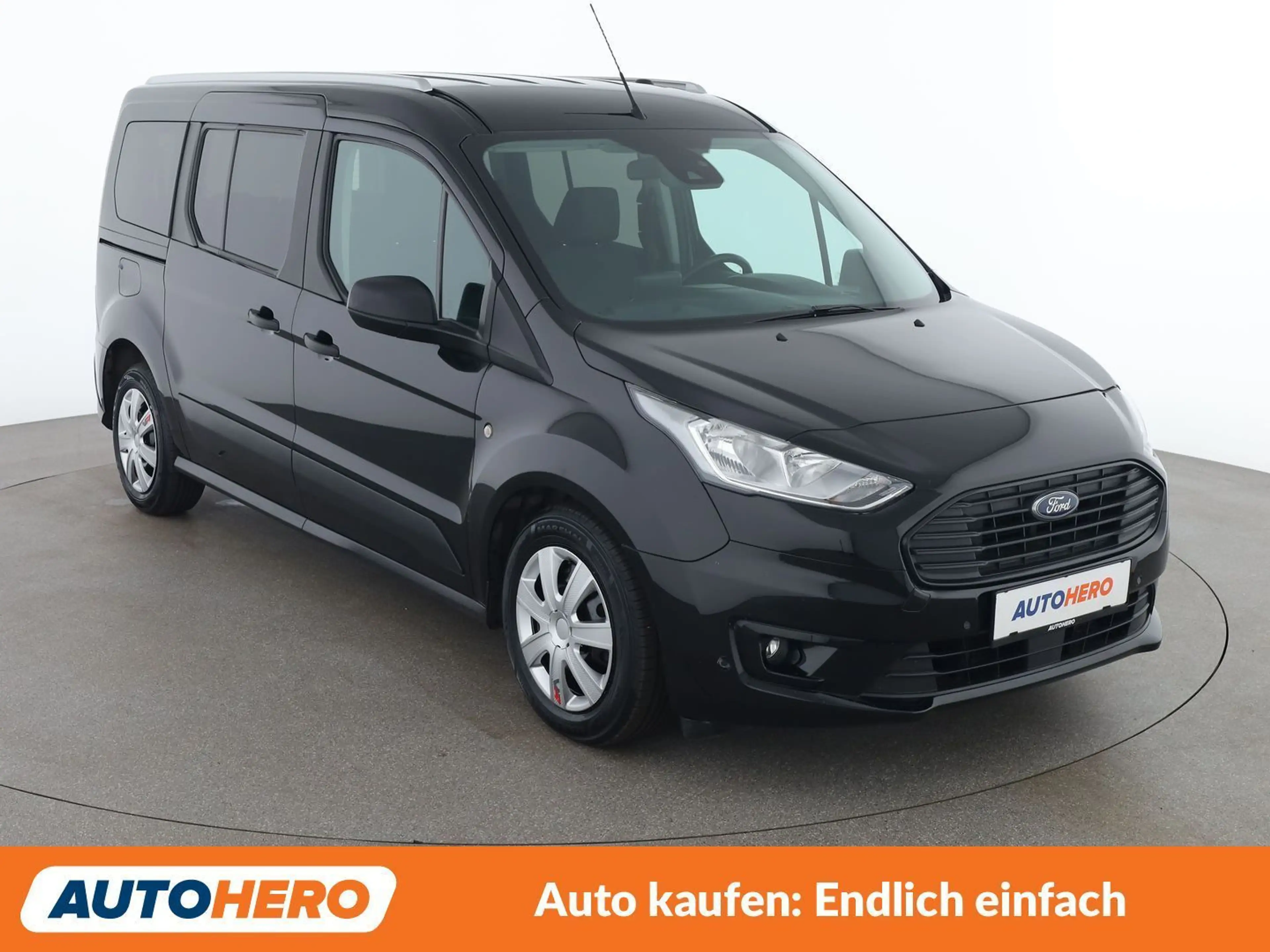 Ford Grand Tourneo 1.5 EcoBlue TDCi Trend — photo 8