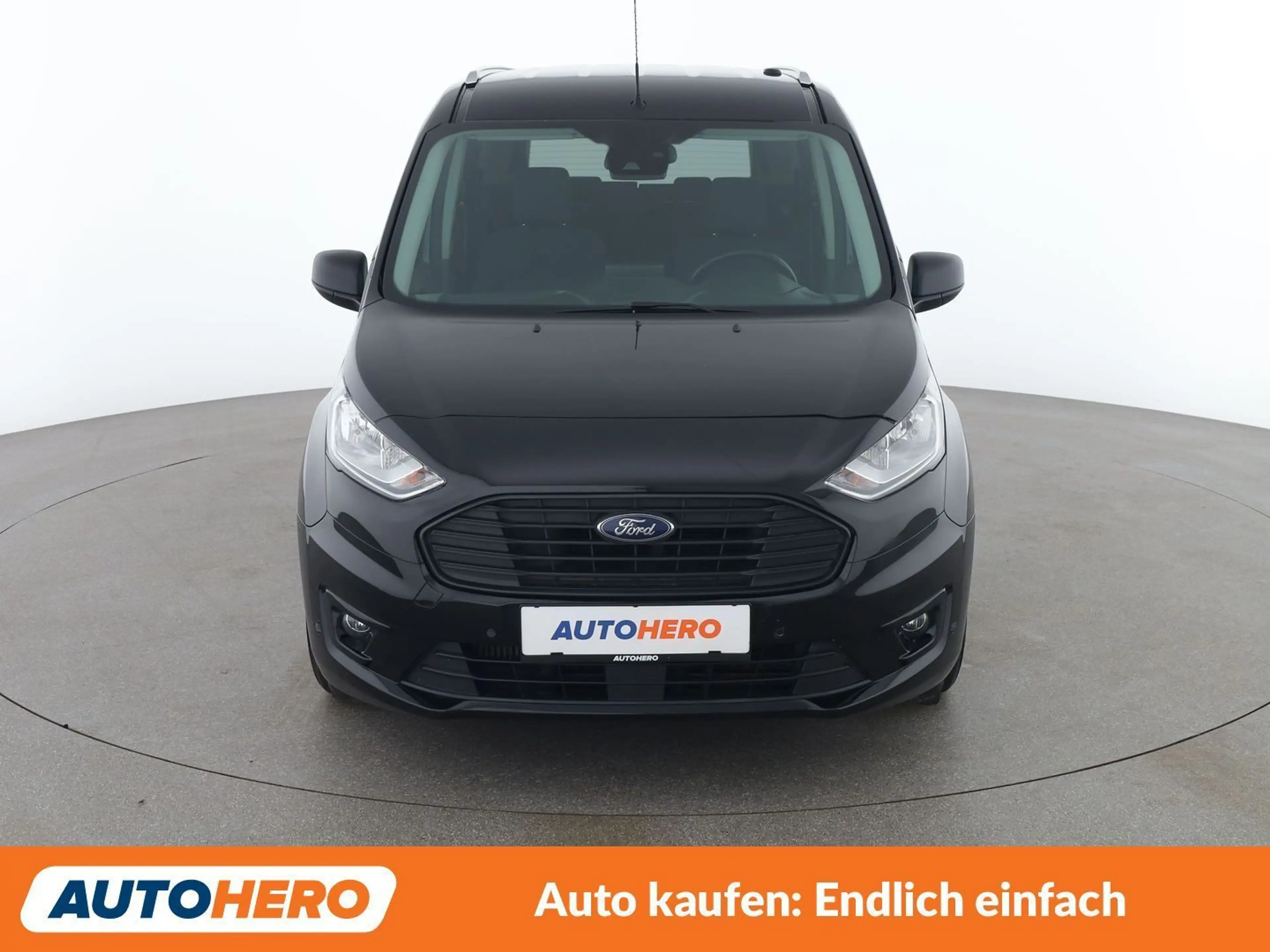 Ford Grand Tourneo 1.5 EcoBlue TDCi Trend — photo 9