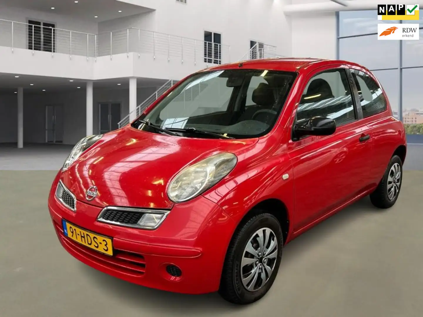 Nissan Micra 1.2 Pure Rood - 1