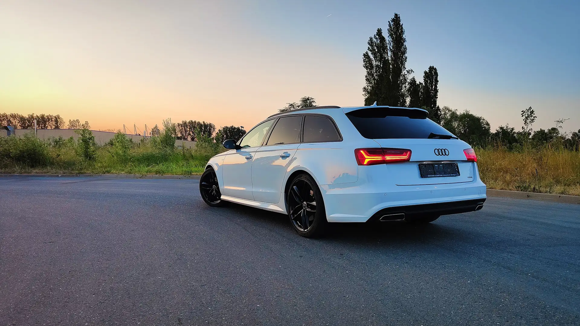 Audi A6 3.0 V6 TDI S-Line - 2