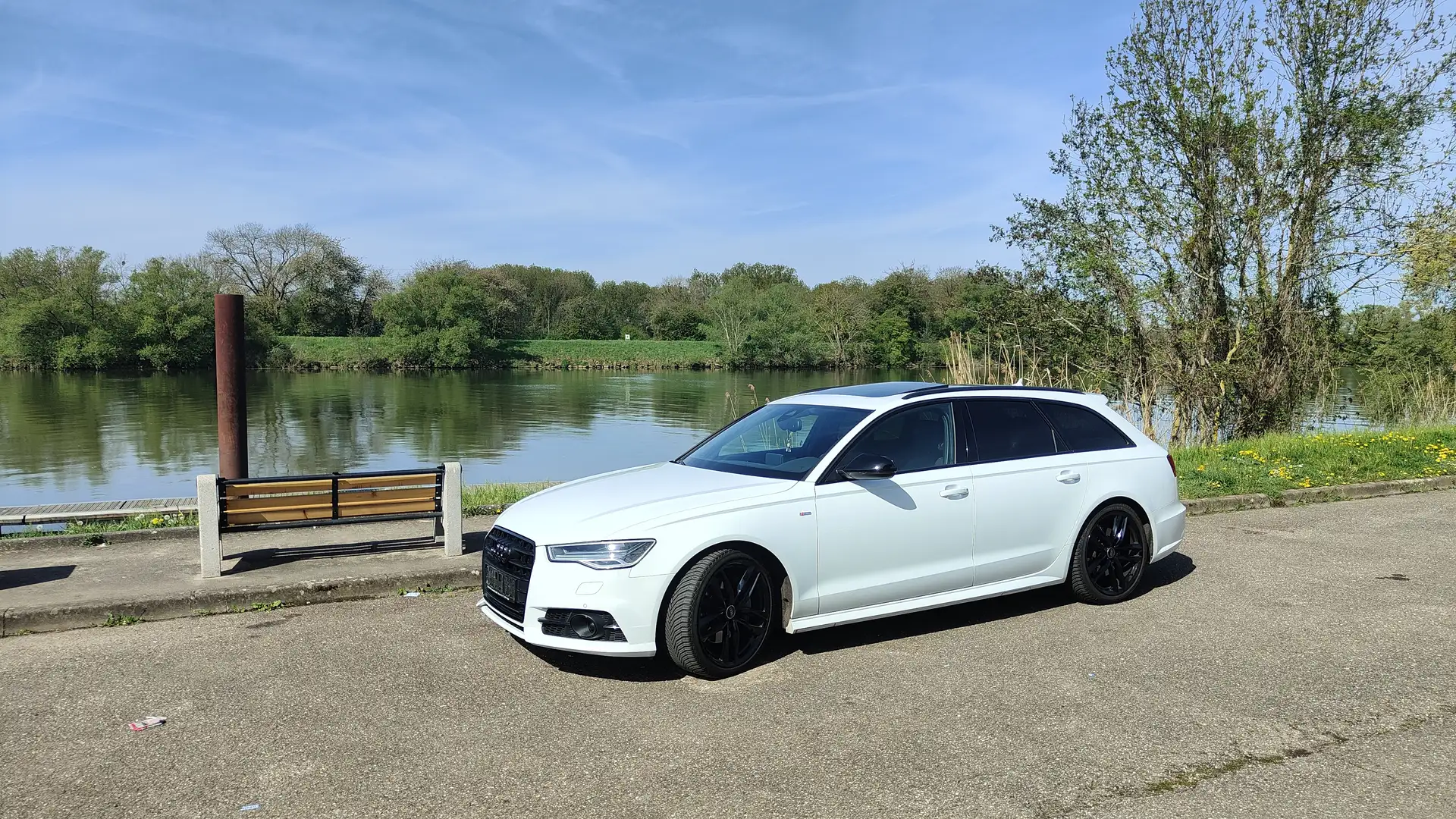 Audi A6 3.0 V6 TDI S-Line - 1