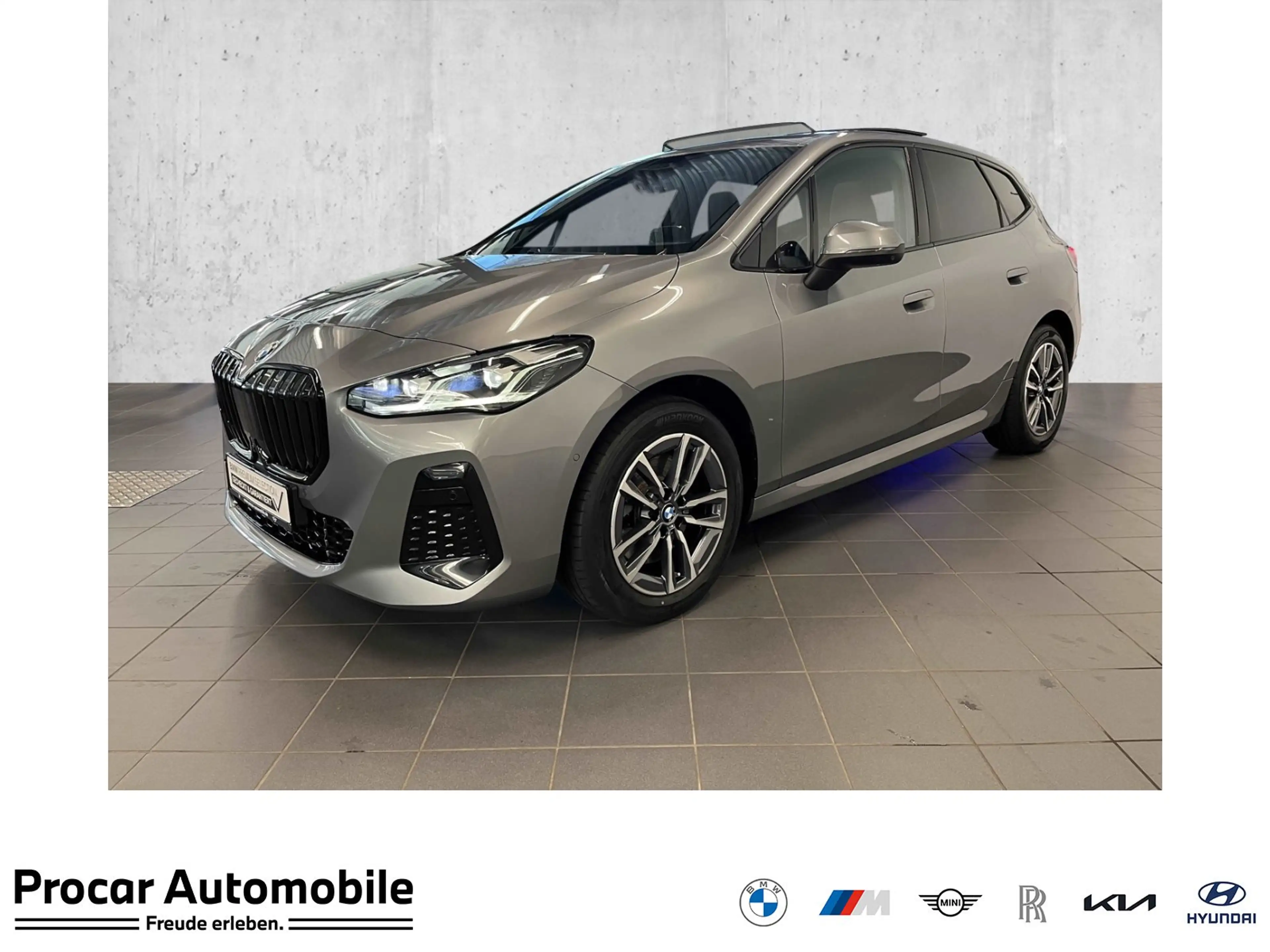 BMW 223 i