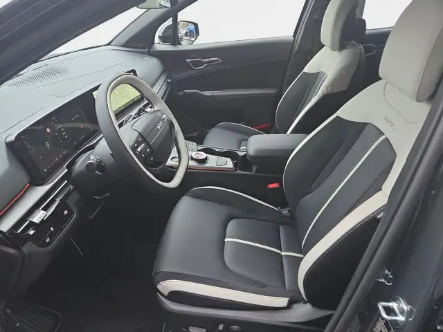 Kia Sportage view 8